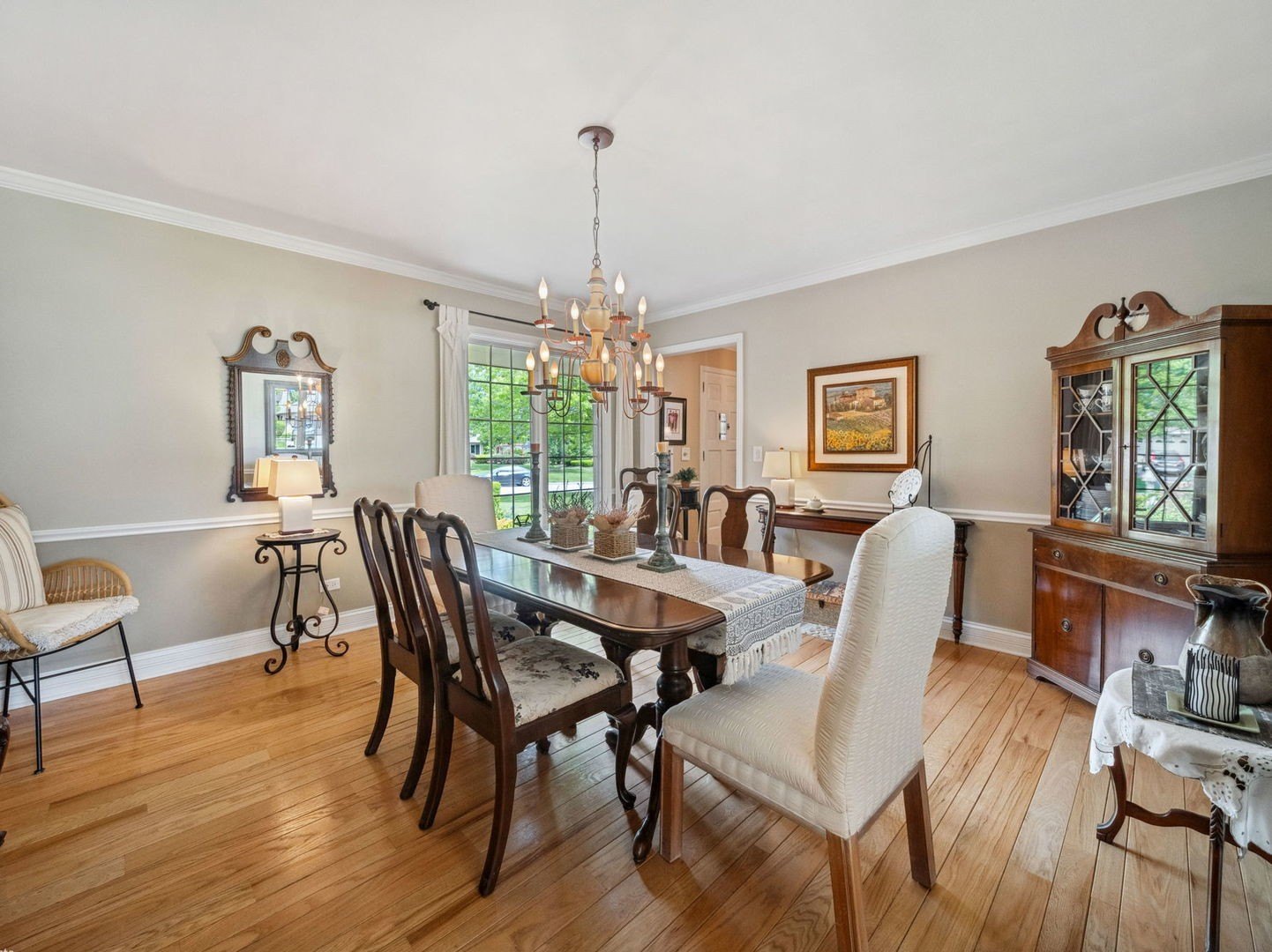 Oak Brook, Illinois, 60523, United States, 5 Bedrooms Bedrooms, ,3 BathroomsBathrooms,Residential,For Sale,2005653