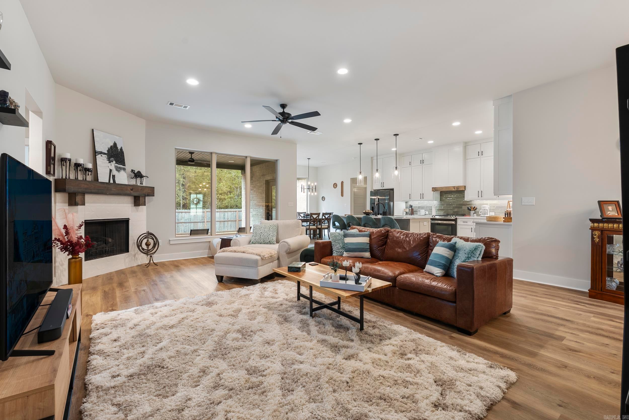 Maumelle, Arkansas, 72113, United States, 4 Bedrooms Bedrooms, ,3 BathroomsBathrooms,Residential,For Sale,2005751