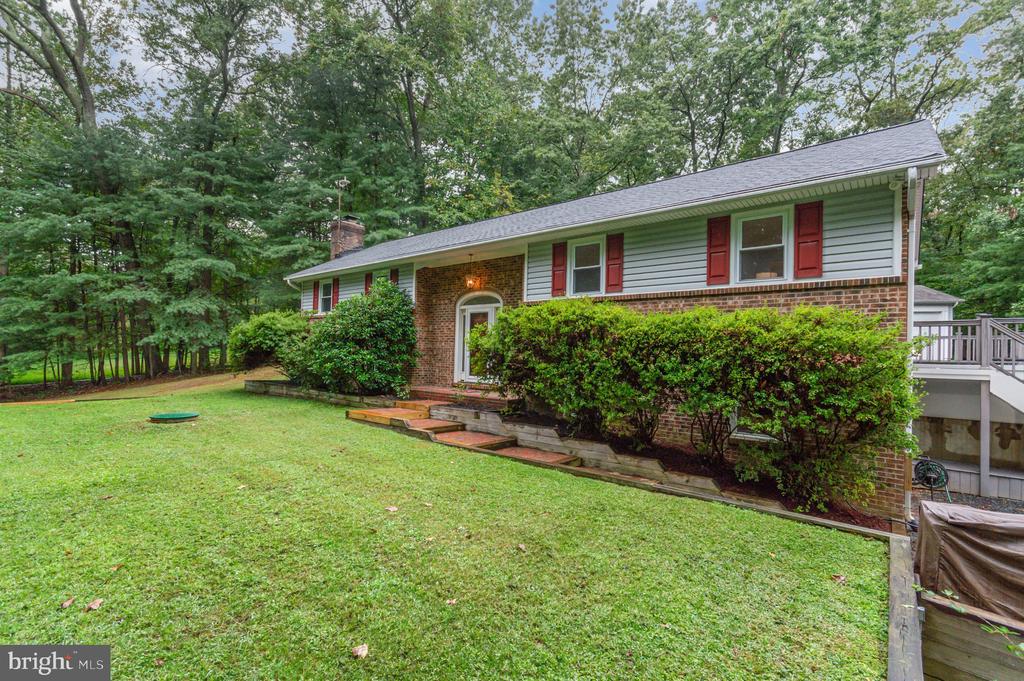 Manassas, Virginia, 20112, United States, 4 Bedrooms Bedrooms, ,3 BathroomsBathrooms,Residential,For Sale,1977190