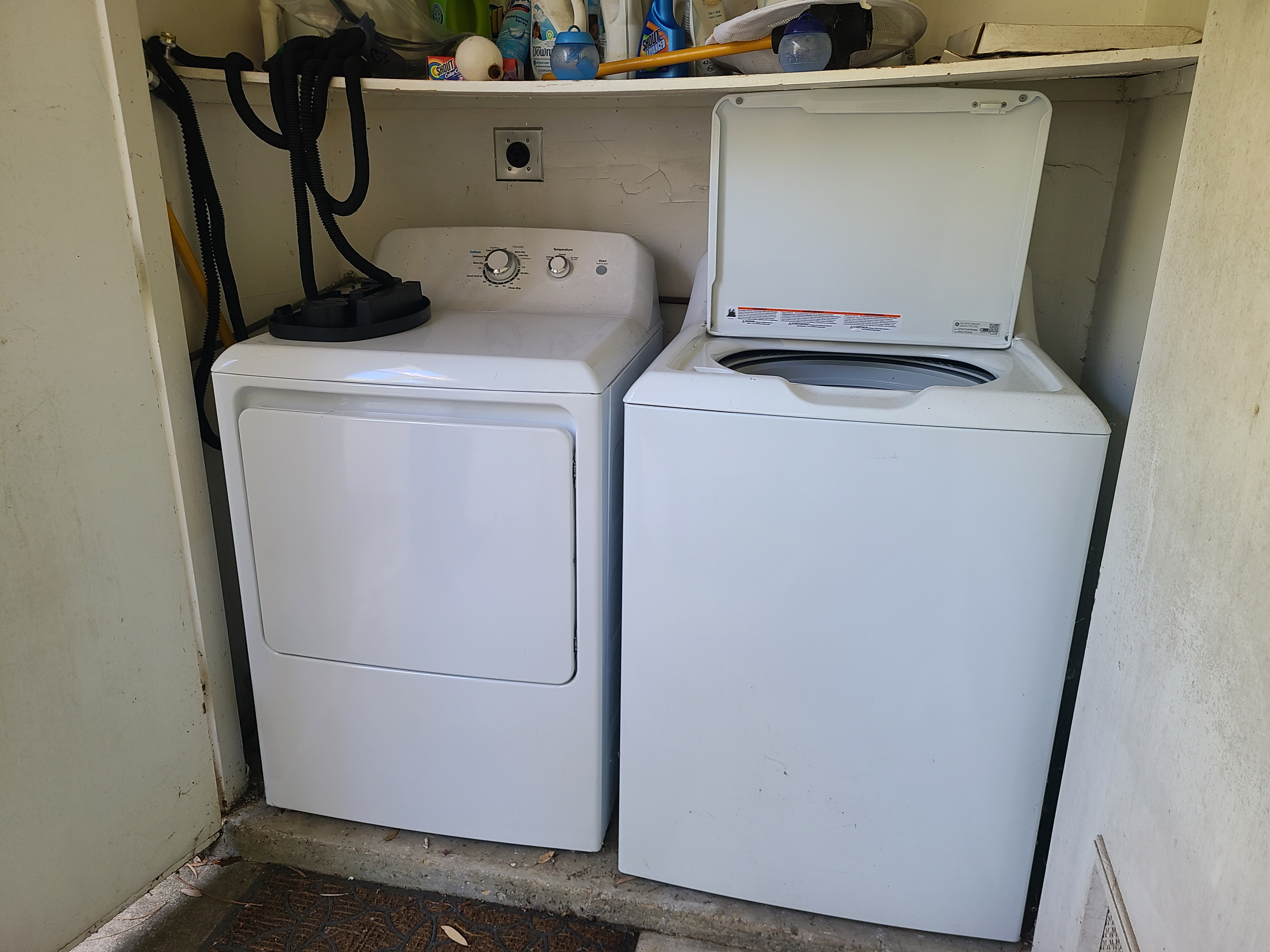 Goleta, California, 93117, United States, 1 Bedroom Bedrooms, ,1 BathroomBathrooms,Residential,For Sale,1868598