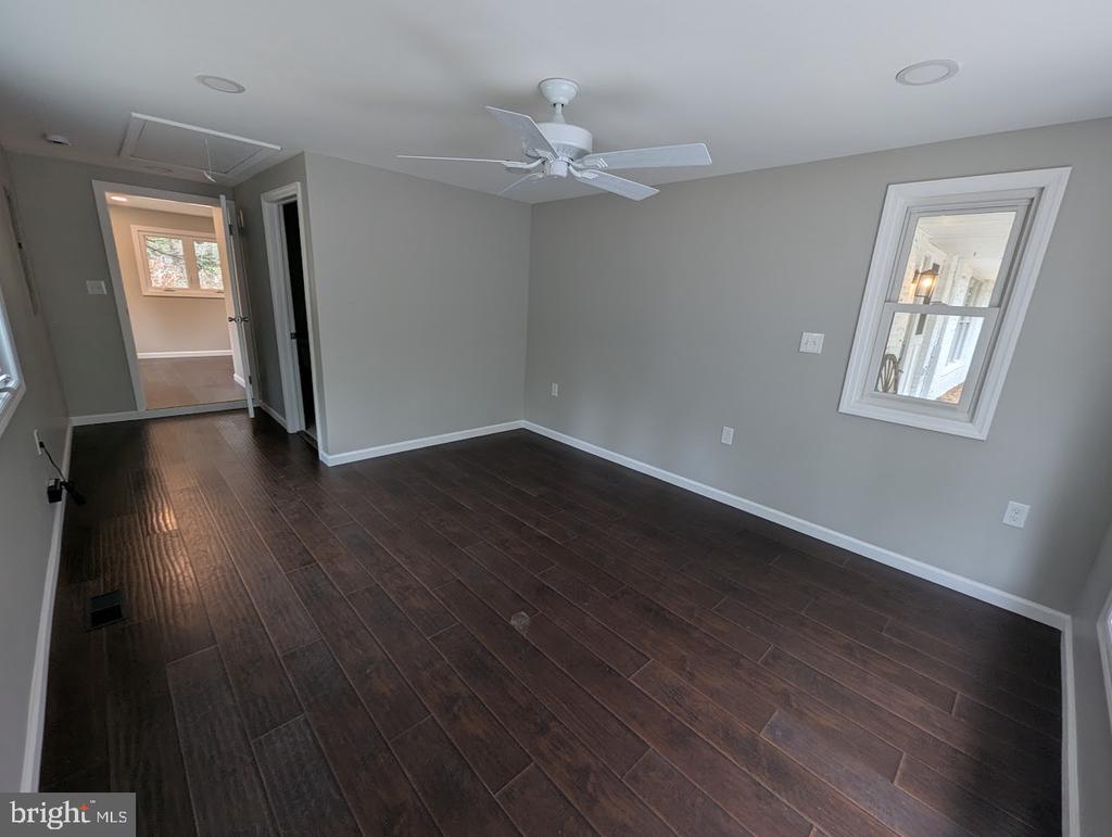 Chatsworth, New Jersey, 08019, United States, 4 Bedrooms Bedrooms, ,3 BathroomsBathrooms,Residential,For Sale,1872755