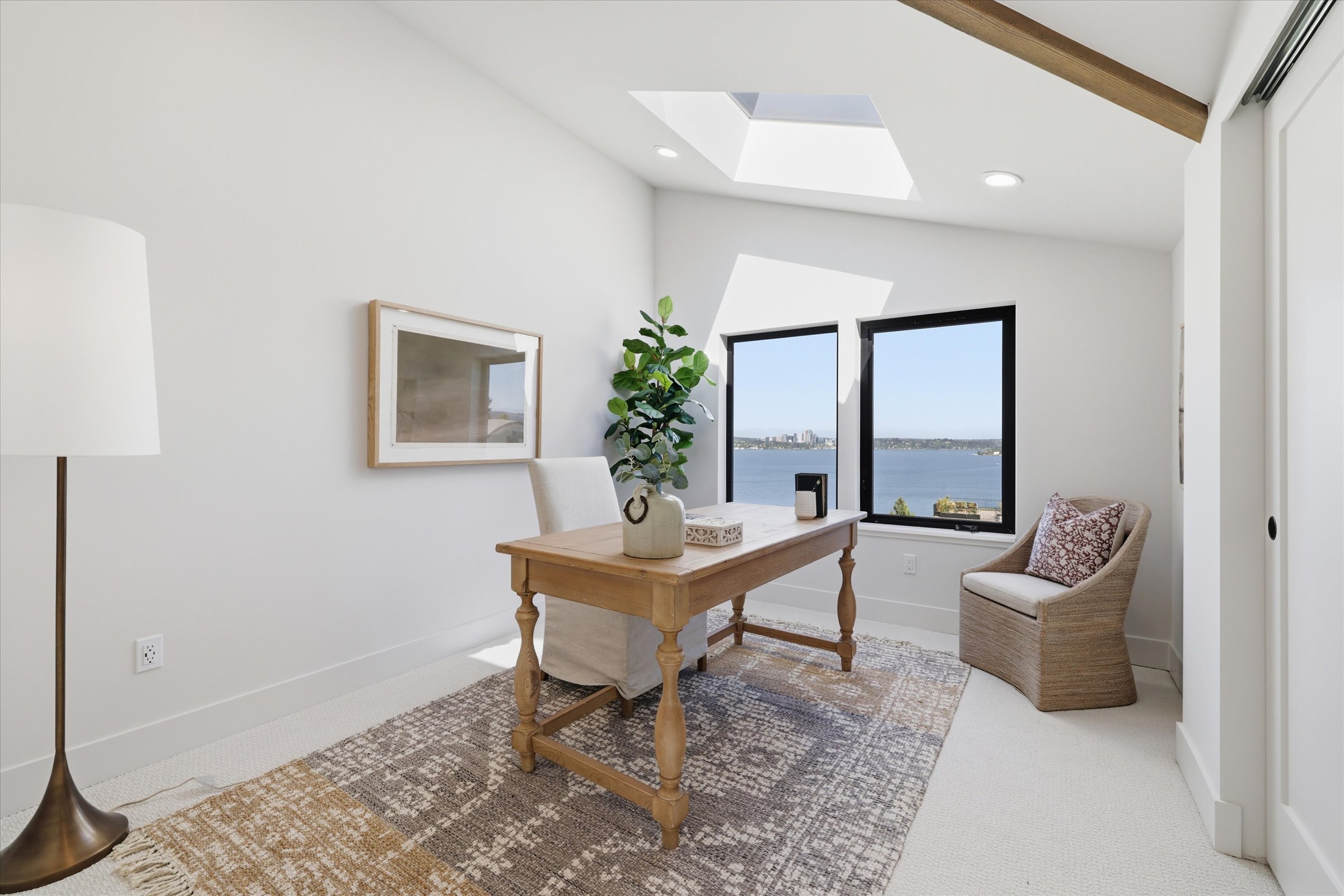 909 32nd Ave S Unit #A, Seattle, WA 98144 - 物件實景