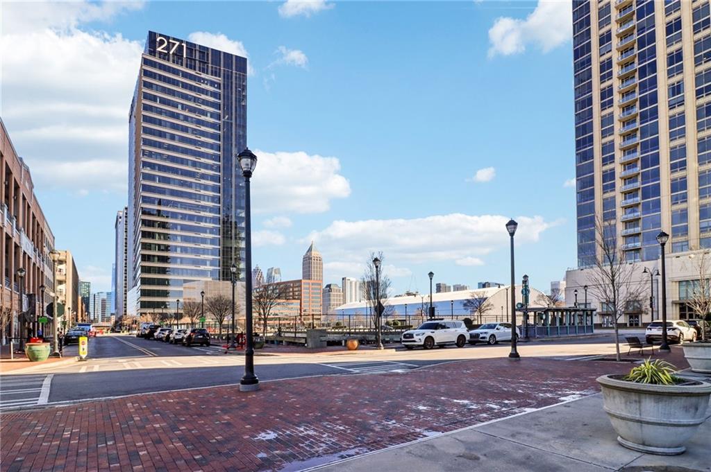 Atlanta, Georgia, 30363, United States, 3 Bedrooms Bedrooms, ,3 BathroomsBathrooms,Residential,For Sale,1919749