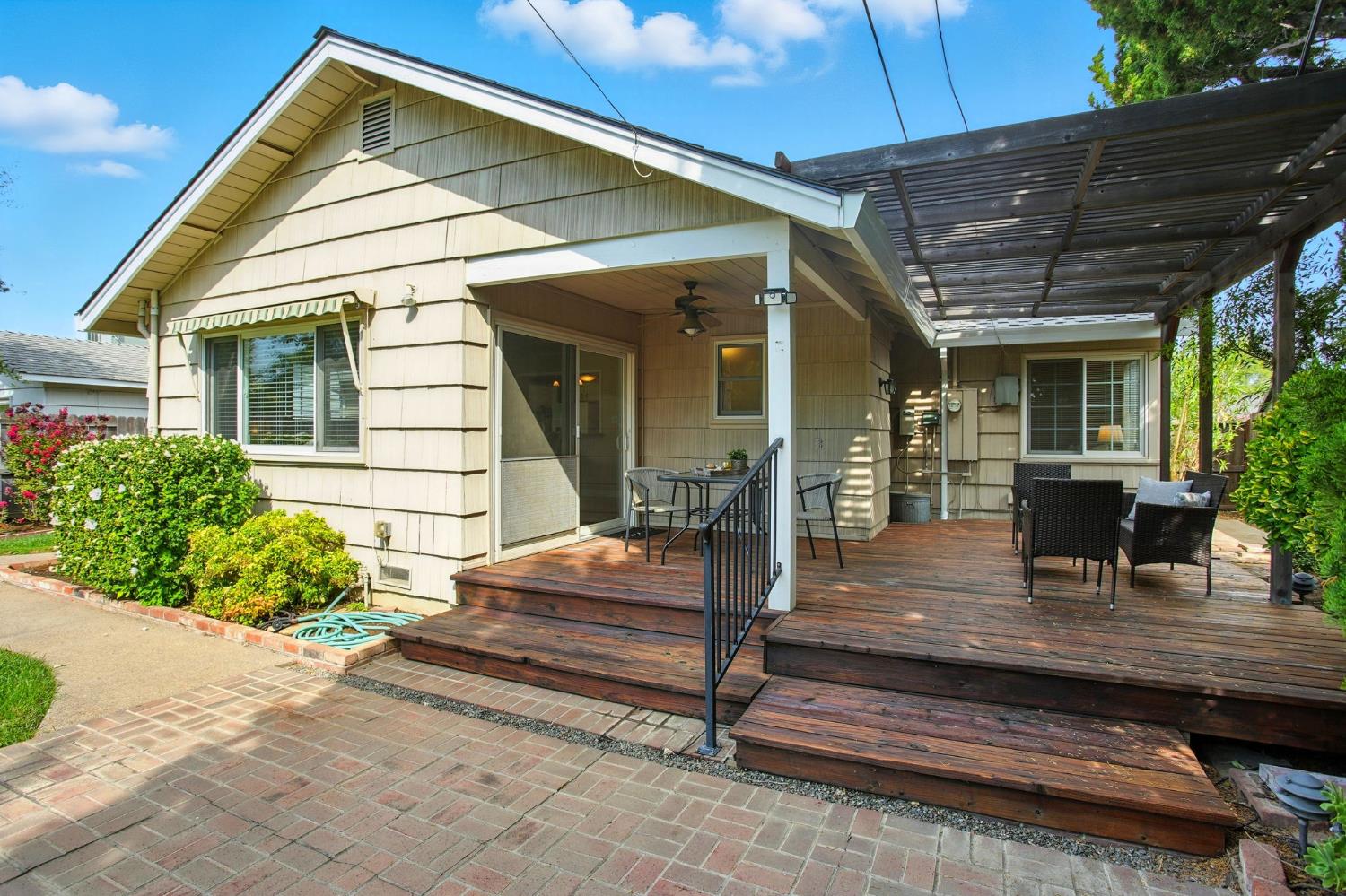 Sacramento, California, 95821, United States, 2 Bedrooms Bedrooms, ,2 BathroomsBathrooms,Residential,For Sale,1939306