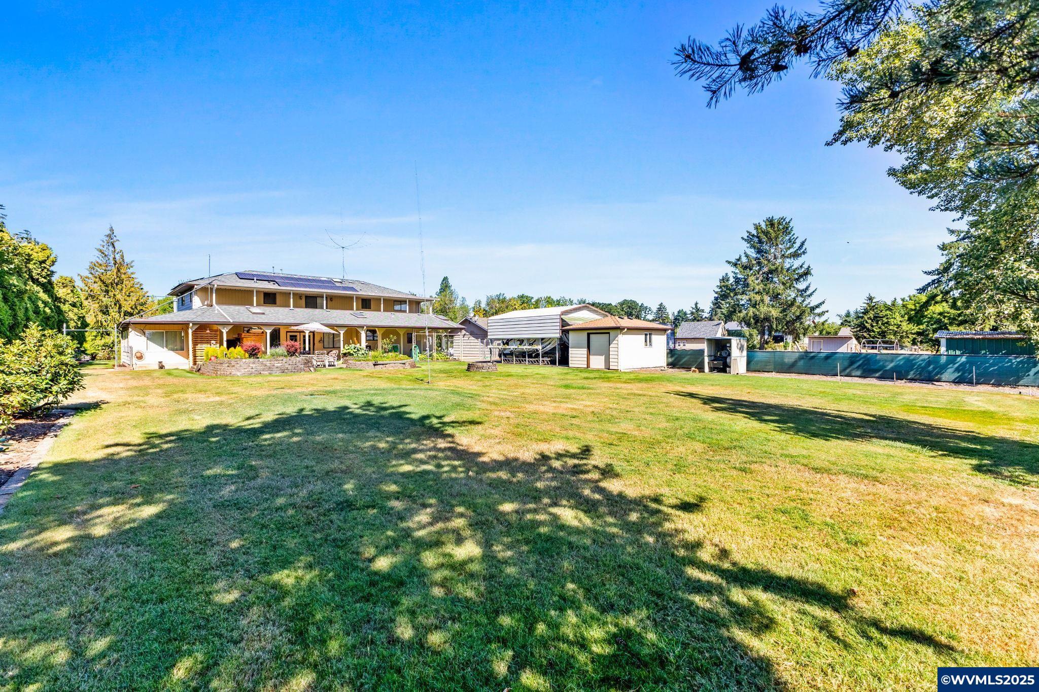 Salem, Oregon, 97317, United States, 6 Bedrooms Bedrooms, ,4 BathroomsBathrooms,Residential,For Sale,1907715