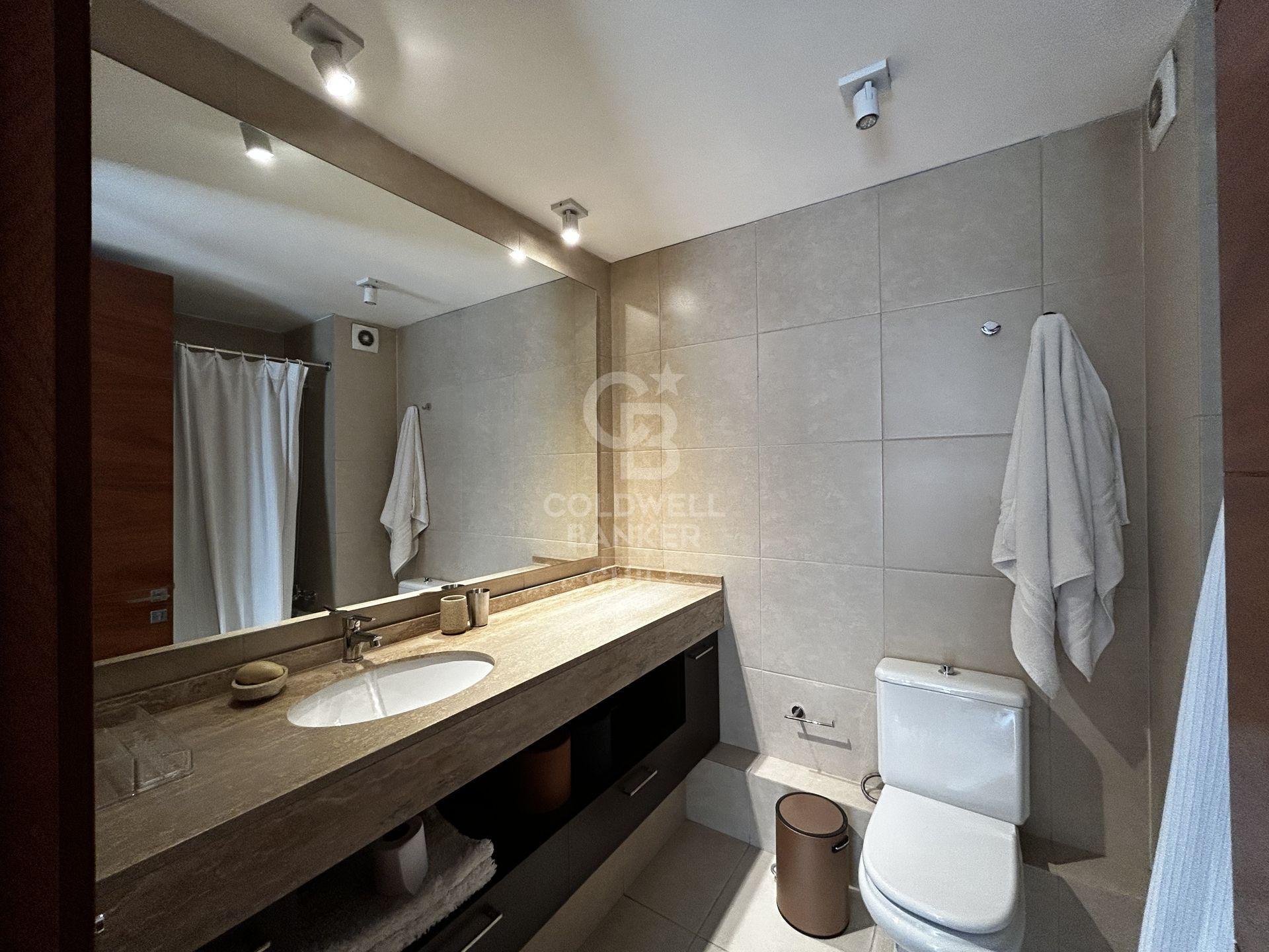 Las Condes, Chile, 3 Bedrooms Bedrooms, ,3 BathroomsBathrooms,Residential,For Sale,1838538