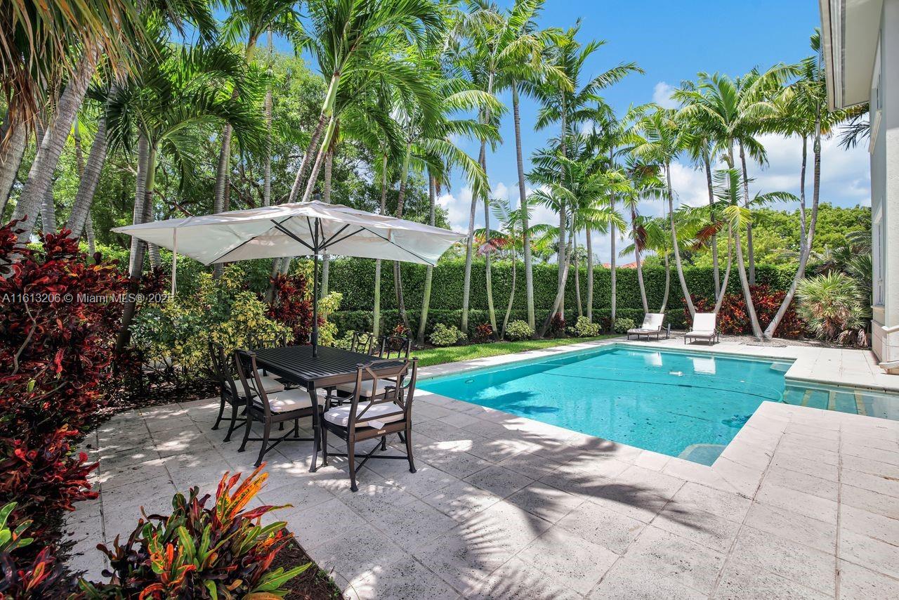 797 Ridgewood Rd, Key Biscayne, Florida, 33149, United States, 7 Bedrooms Bedrooms, ,8 BathroomsBathrooms,Residential,For Sale,797 Ridgewood Rd,1590782
