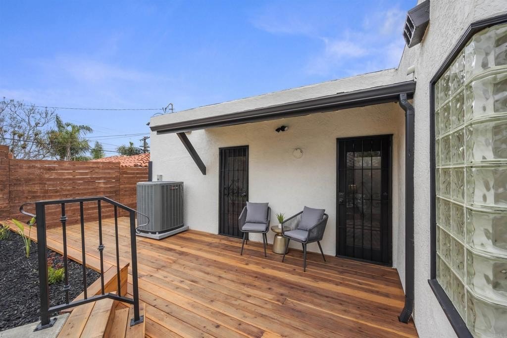 San Diego, California, 92107, United States, 3 Bedrooms Bedrooms, ,2 BathroomsBathrooms,Residential,For Sale,1908264