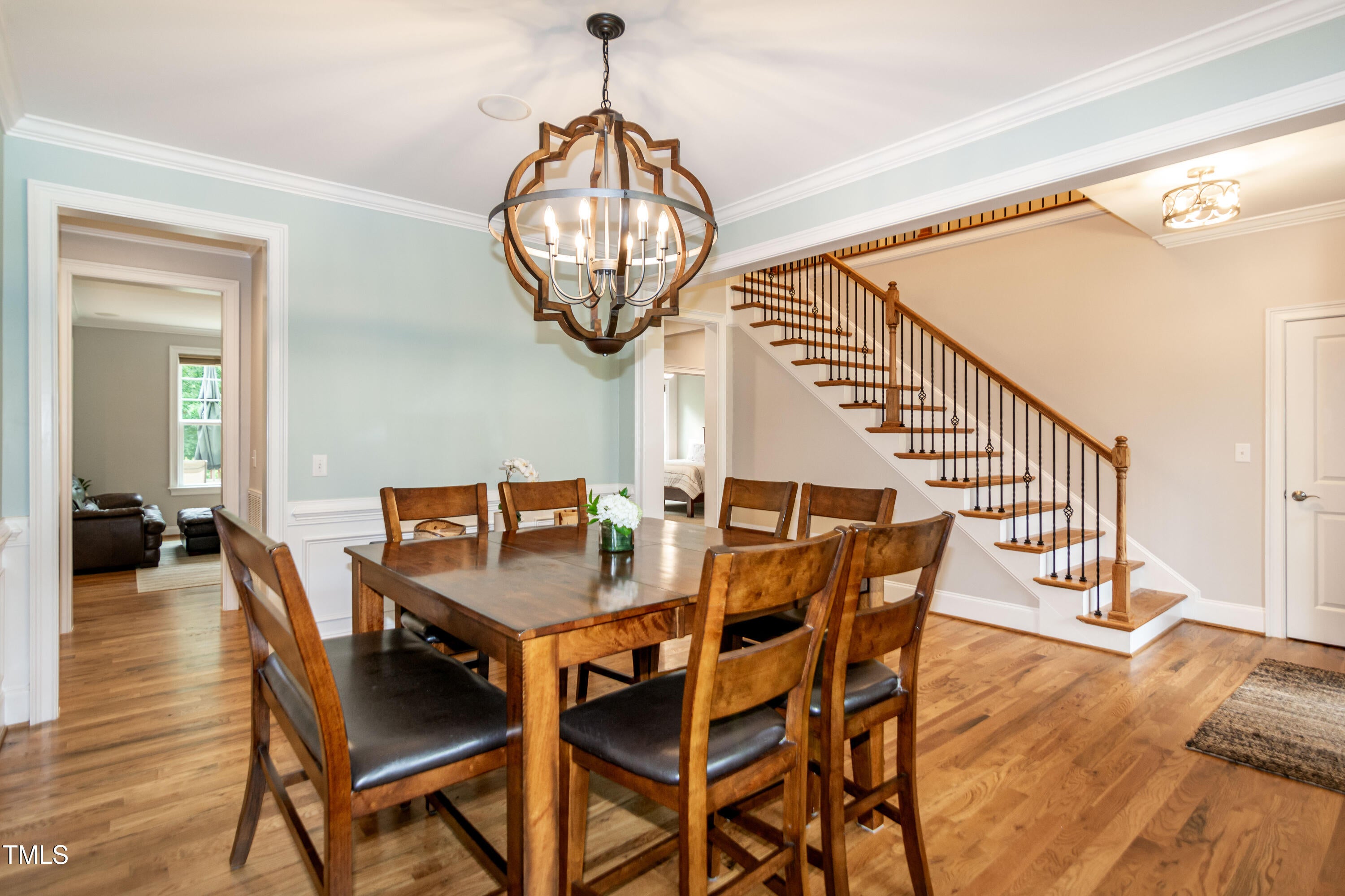 Raleigh, North Carolina, 27606, United States, 4 Bedrooms Bedrooms, ,4 BathroomsBathrooms,Residential,For Sale,1794802