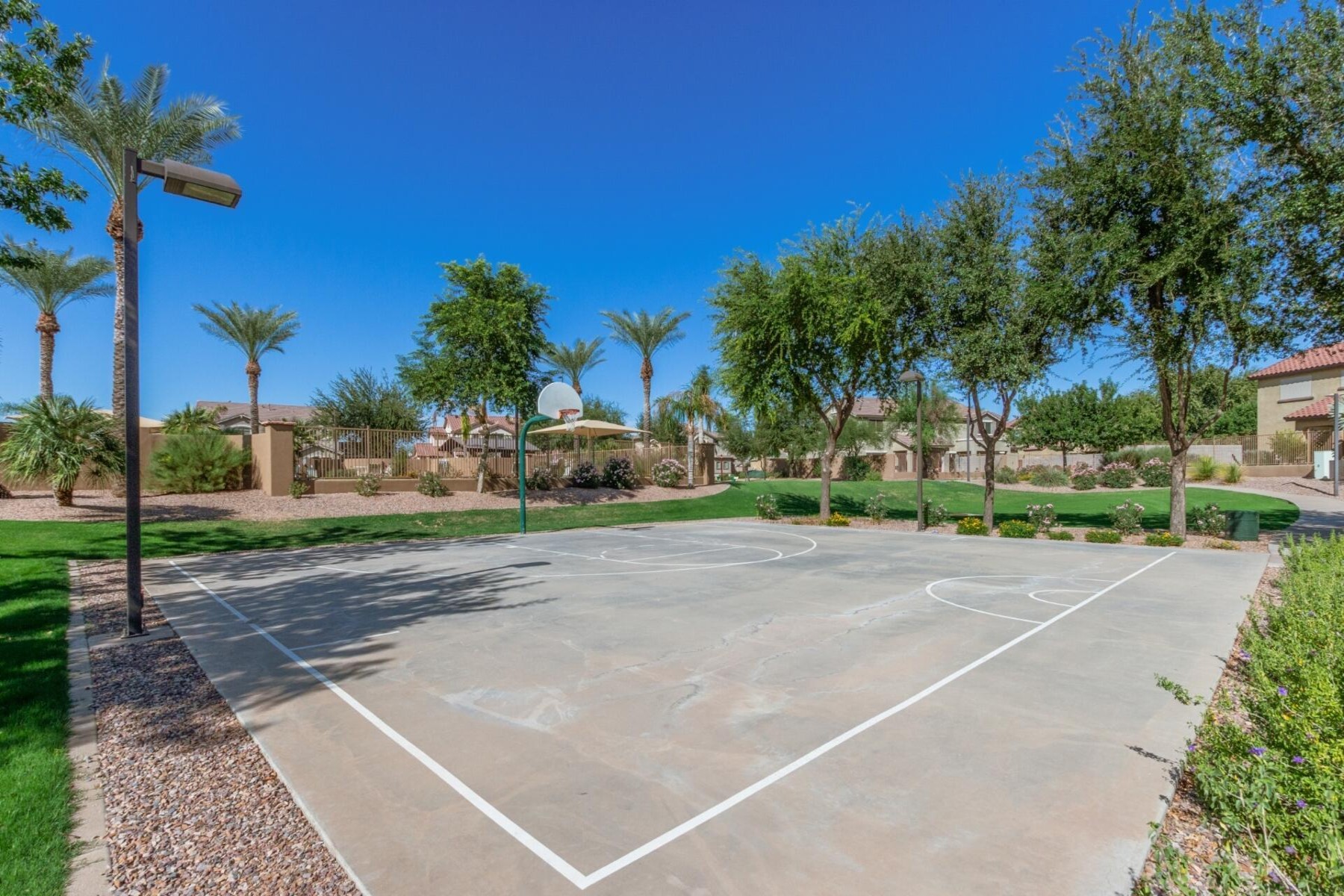  1271 E Canyon Creek Drive  Gilbert, AZ - 物件實景