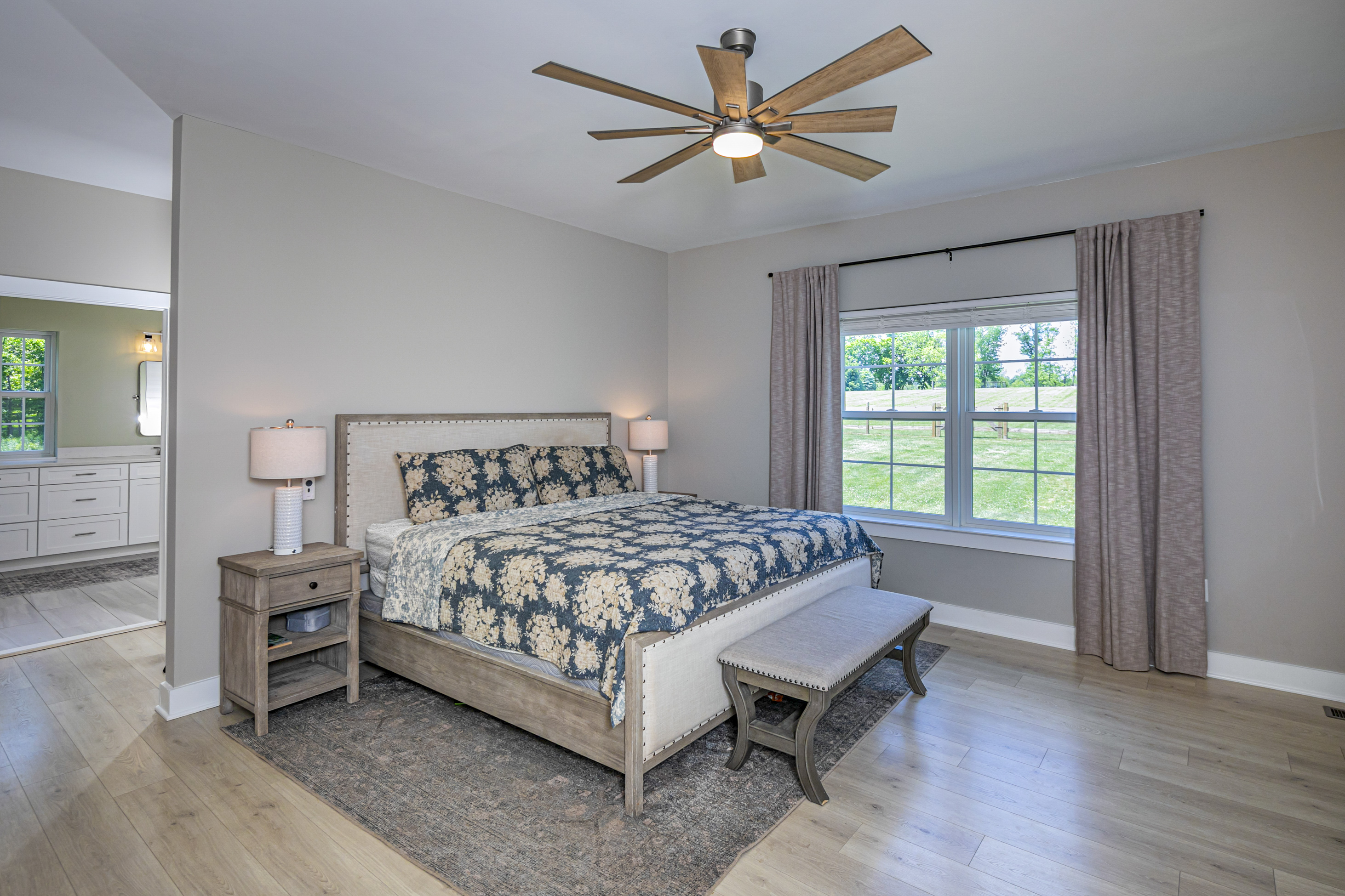  Elegant Open Concept Living on Six Pastoral Acres - 物件實景