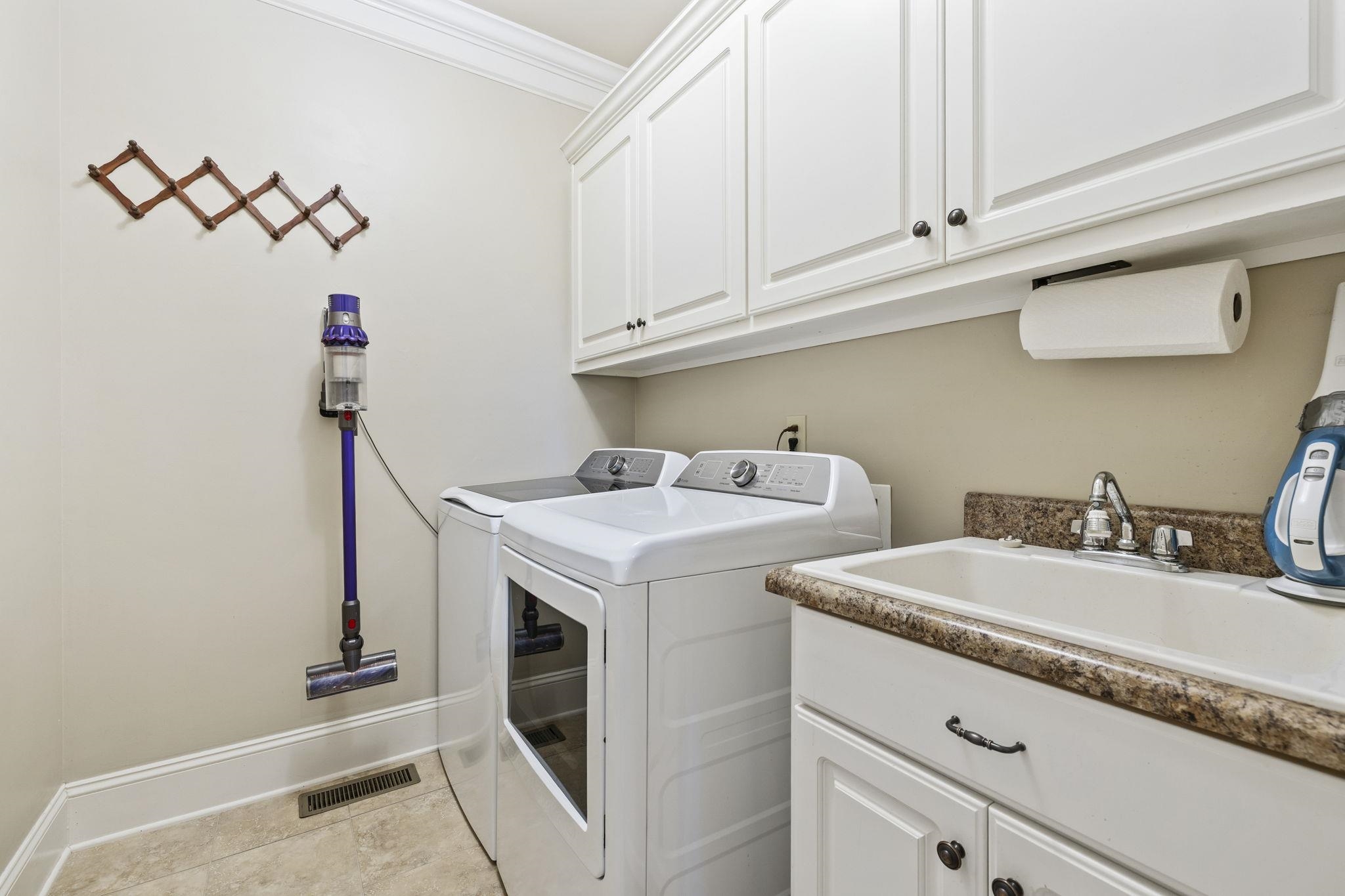 Inman, South Carolina, 29349, United States, 4 Bedrooms Bedrooms, ,3 BathroomsBathrooms,Residential,For Sale,1926487