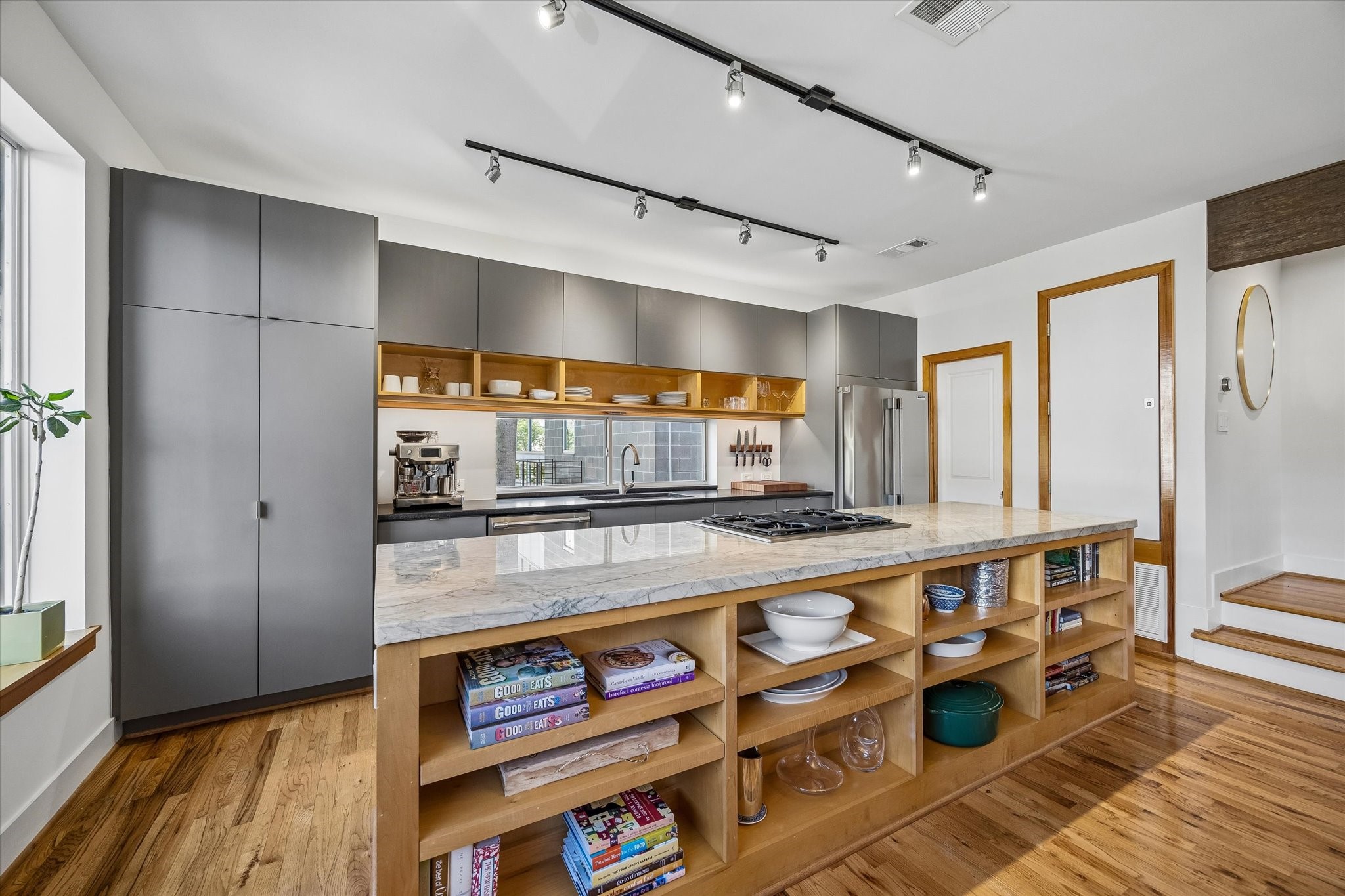  98 Drew St #A - 物件實景