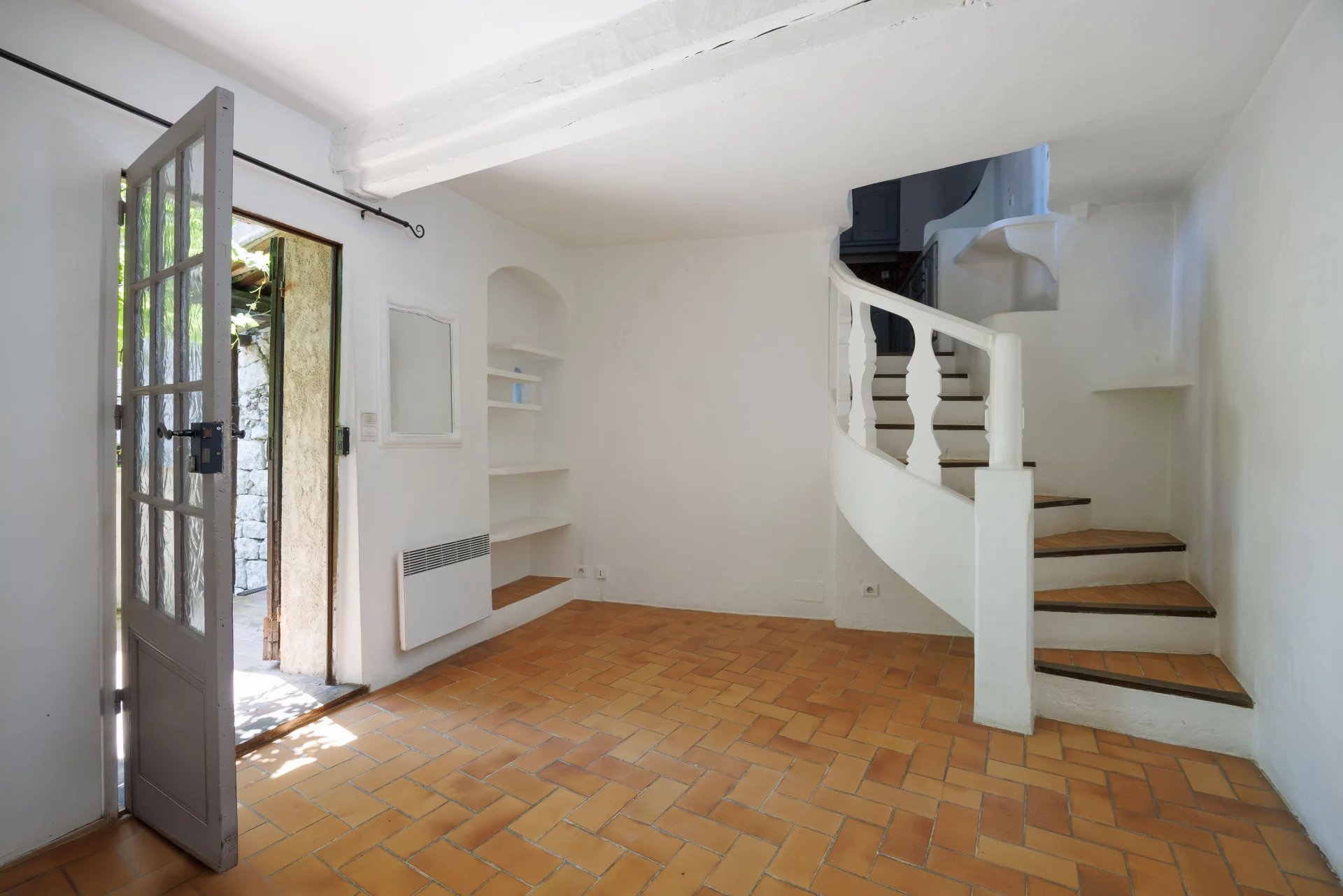 Saint-Paul-de-Vence, Provence-Alpes-Côte d’Azur, 06570, FR, 4 Bedrooms Bedrooms, ,Residential,For Sale,1827667