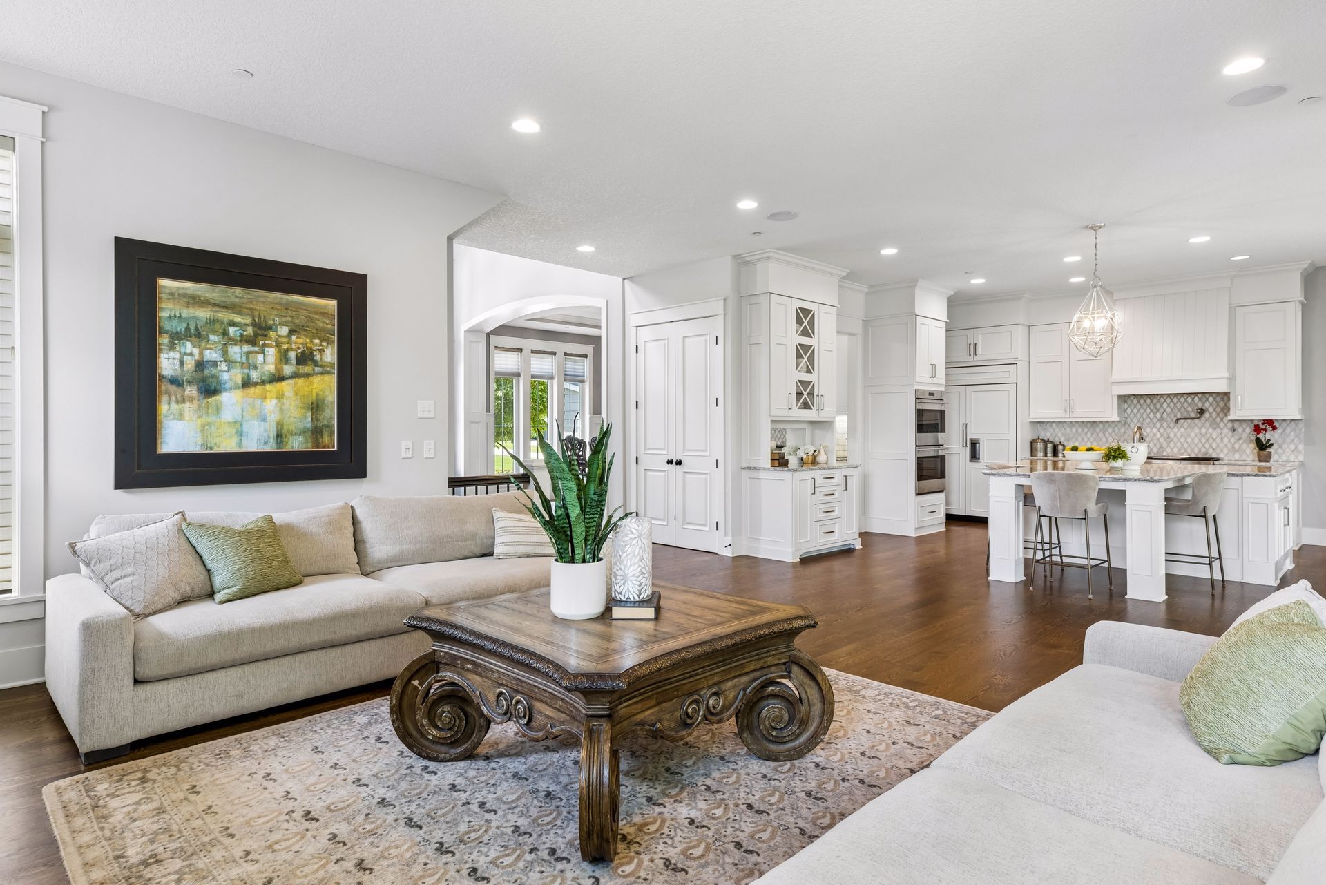  Luxury Living in Prestigious Woodland Hill Preserve - 物件實景