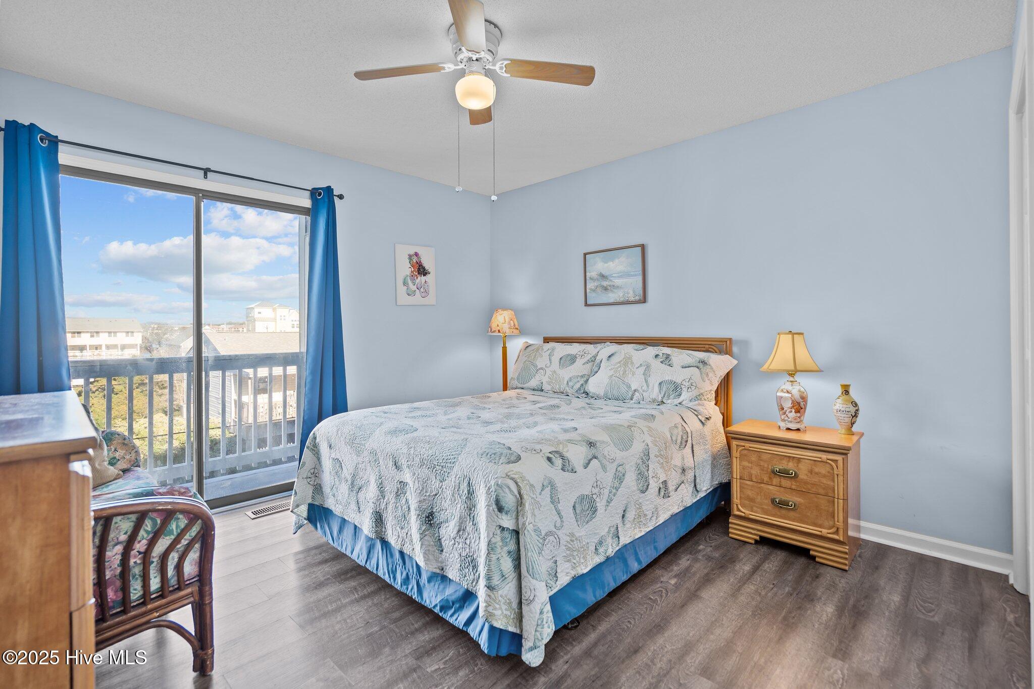 Carolina Beach, North Carolina, 28428, United States, 3 Bedrooms Bedrooms, ,2 BathroomsBathrooms,Residential,For Sale,1974214