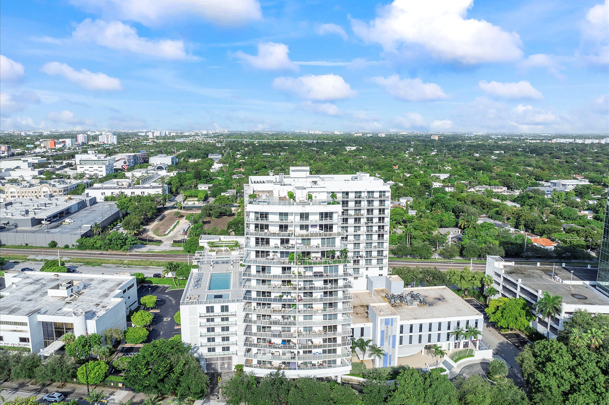  4250 Biscayne Blvd, Miami, FL, 33137 - 物件實景