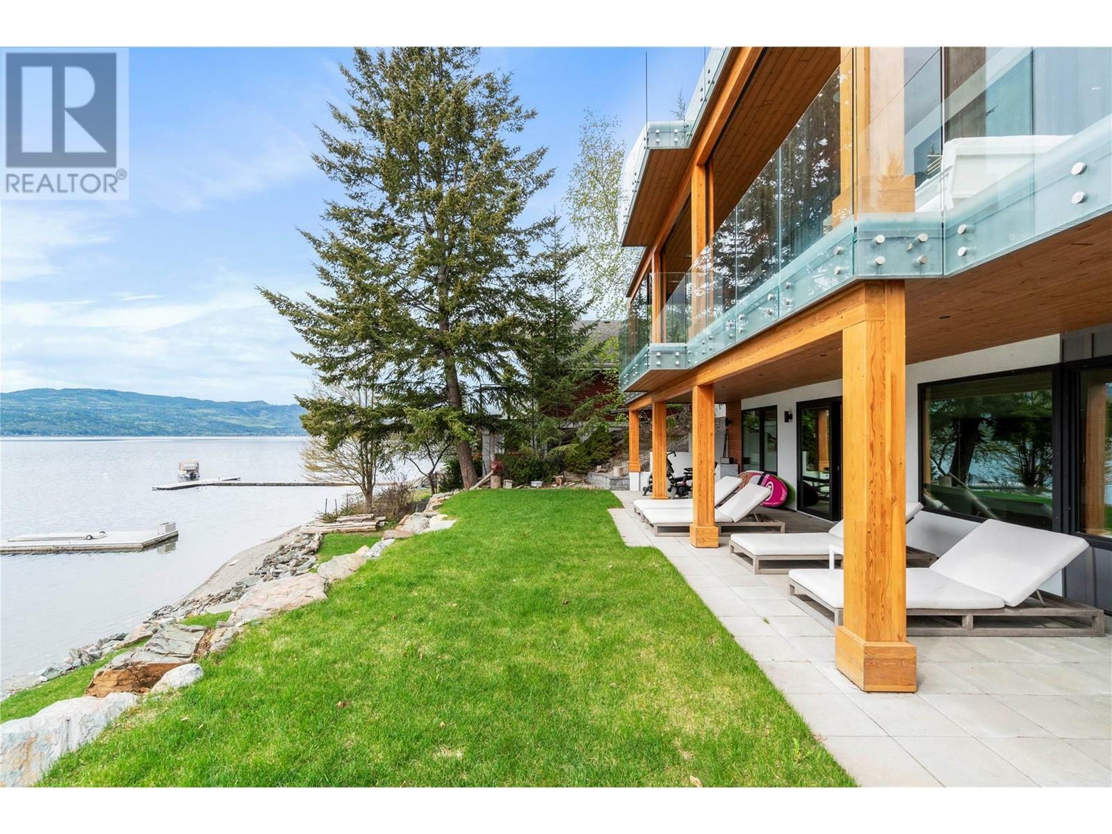 ANGLEMONT, British Columbia, V0E 1M8, CA, 5 Bedrooms Bedrooms, ,3 BathroomsBathrooms,Residential,For Sale,1836909