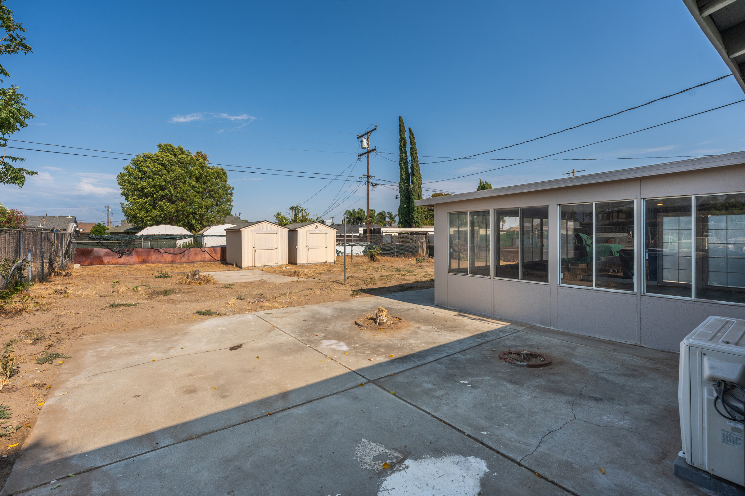 Rialto, California, 92376, United States, 3 Bedrooms Bedrooms, ,2 BathroomsBathrooms,Residential,For Sale,1973698