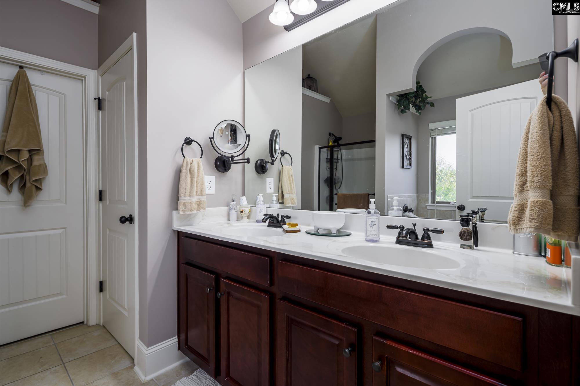 Lexington, South Carolina, 29072, United States, 5 Bedrooms Bedrooms, ,3 BathroomsBathrooms,Residential,For Sale,1983374