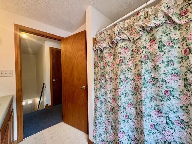 Waterboro, Maine, 04087, United States, 5 Bedrooms Bedrooms, ,3 BathroomsBathrooms,Residential,For Sale,1911570