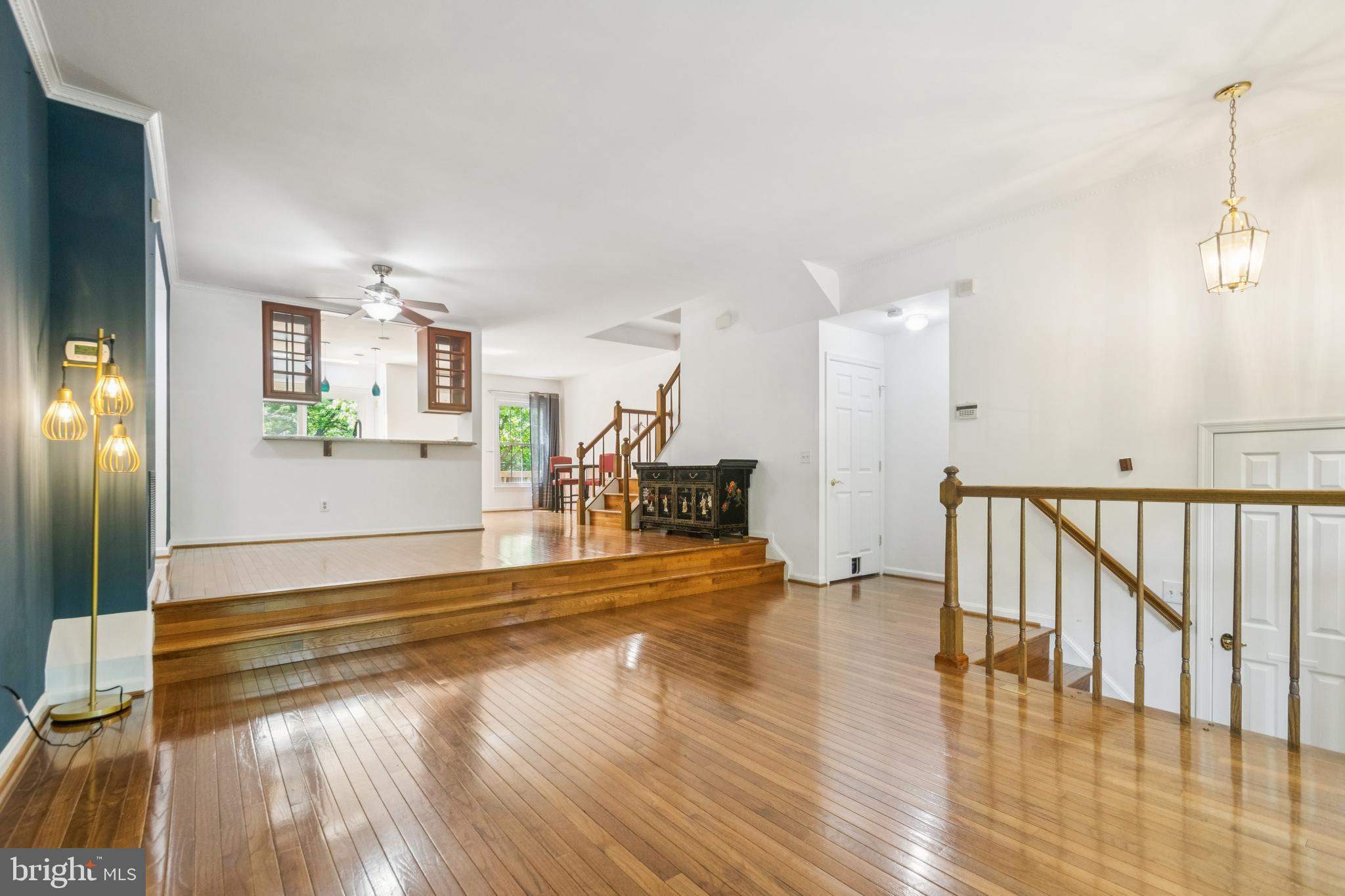 North Potomac, Maryland, 20878, United States, 3 Bedrooms Bedrooms, ,4 BathroomsBathrooms,Residential,For Sale,1923950