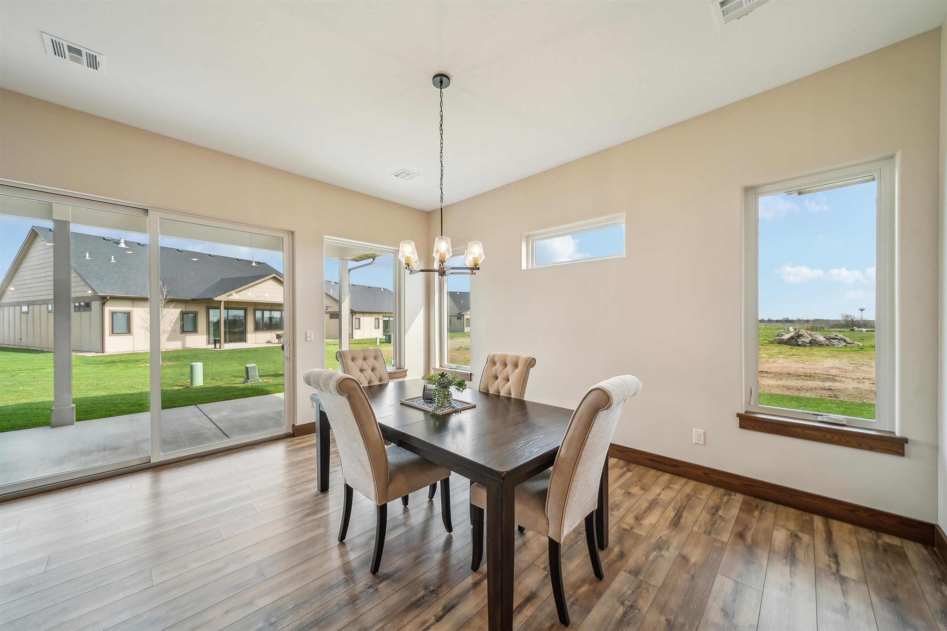 Goddard, Kansas, 67052, United States, 3 Bedrooms Bedrooms, ,3 BathroomsBathrooms,Residential,For Sale,1786497