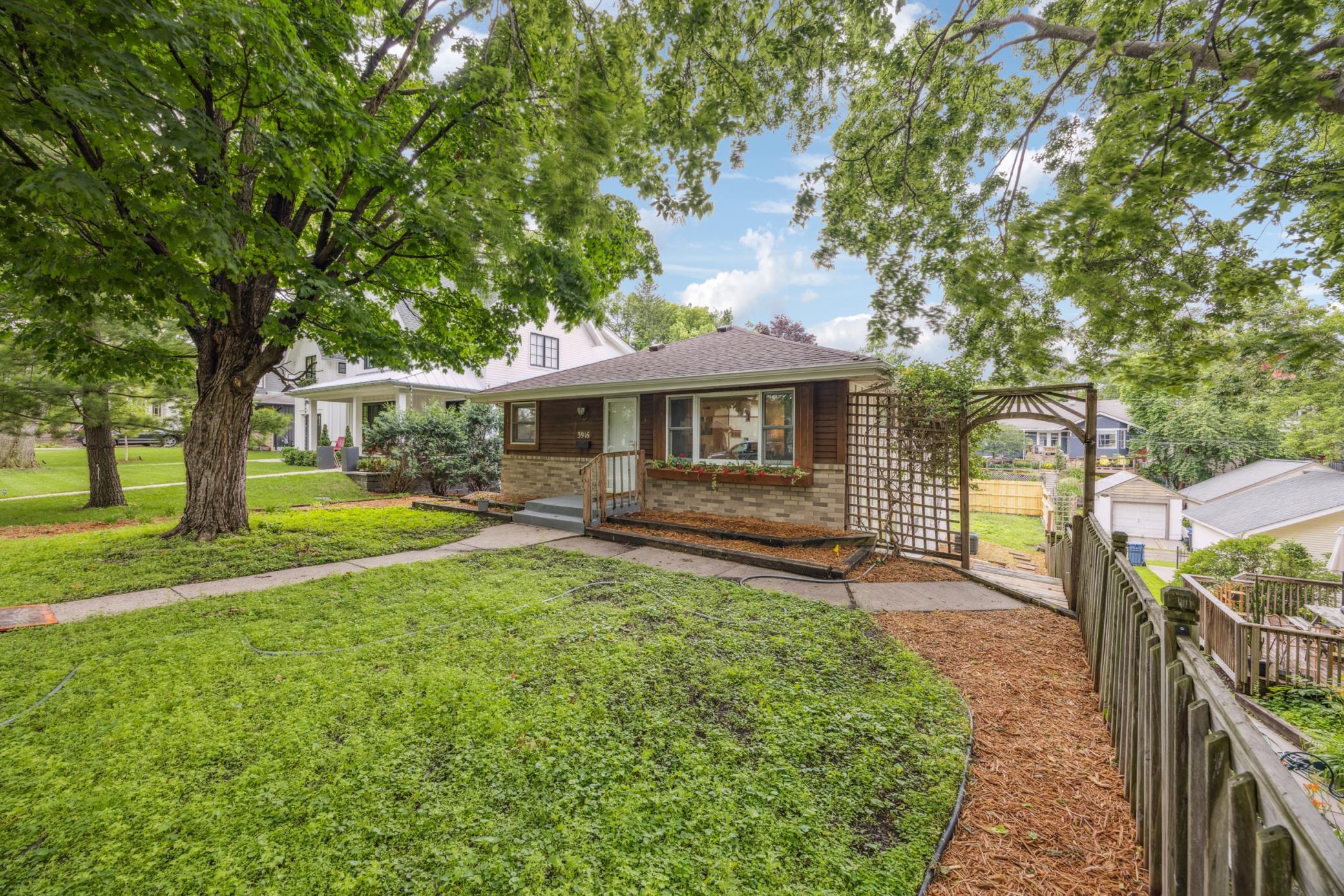 Minneapolis, Minnesota, 55410, United States, 4 Bedrooms Bedrooms, ,1 BathroomBathrooms,Residential,For Sale,1997113