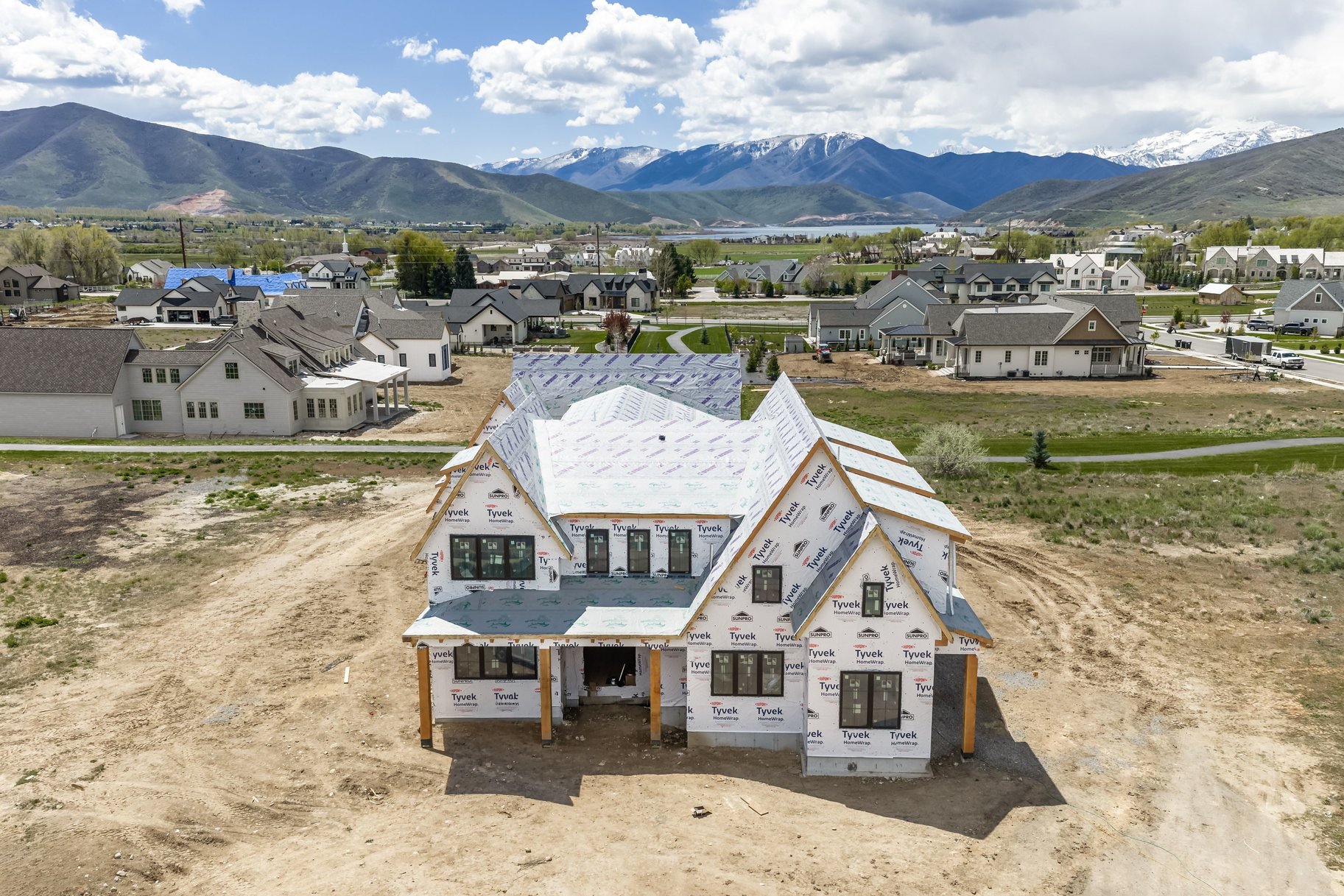  Thoughtfully Designed Home in the Heart of Midway with Mountain Views - 物件實景