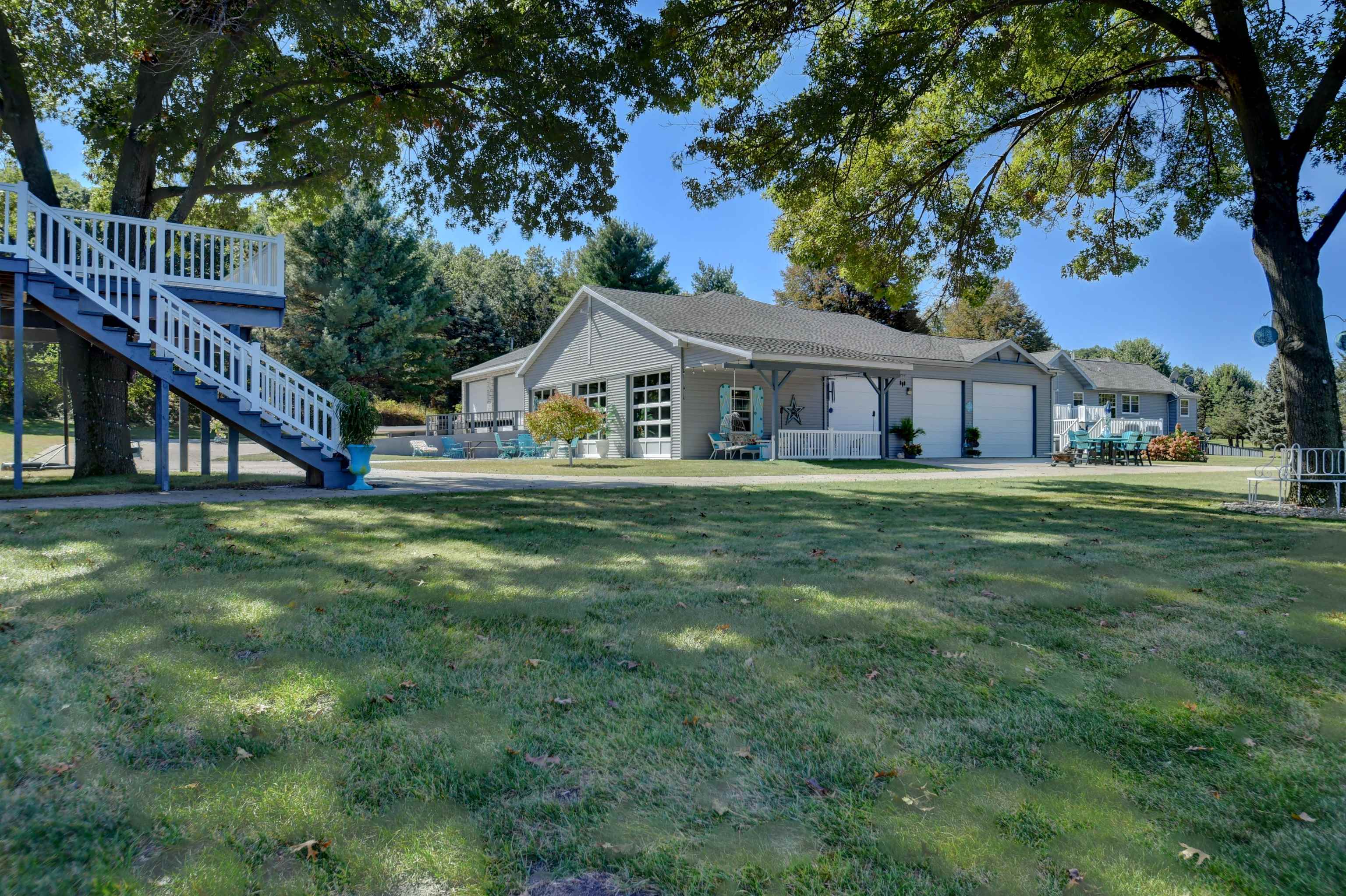 Rio, Wisconsin, 53960, United States, 3 Bedrooms Bedrooms, ,3 BathroomsBathrooms,Residential,For Sale,1976824