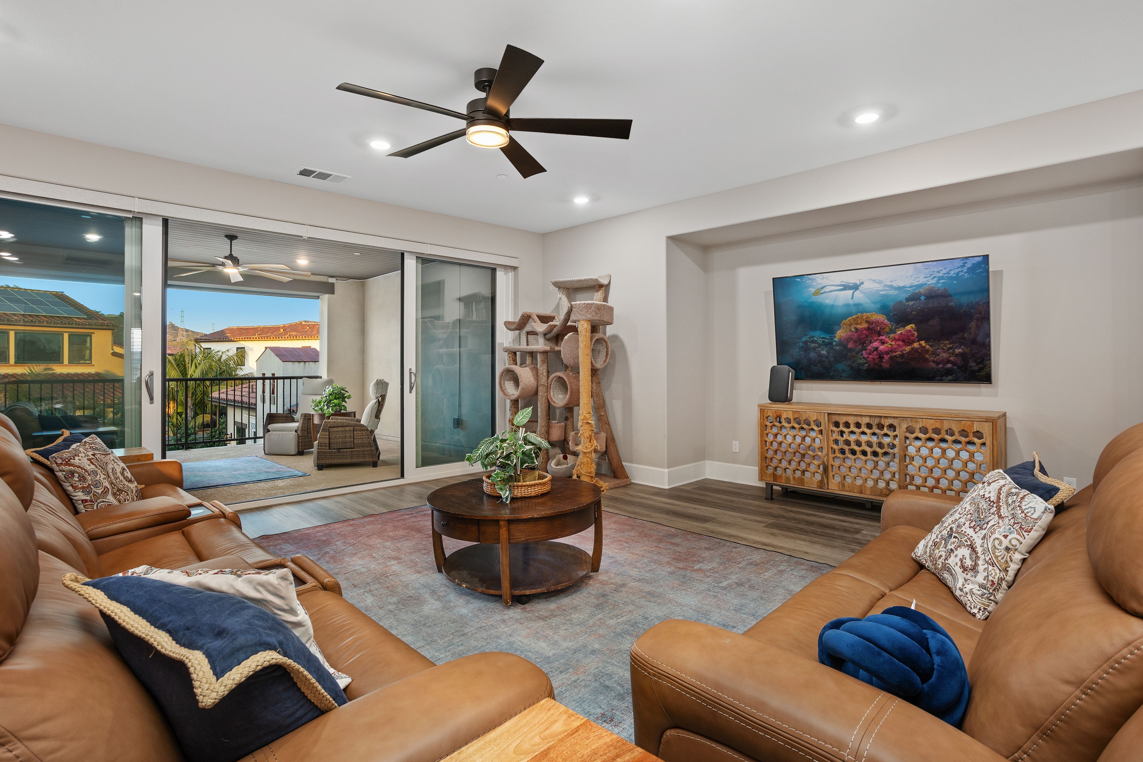  8416-18 Hidden Cove Way, San Diego, CA 92127 - 物件實景