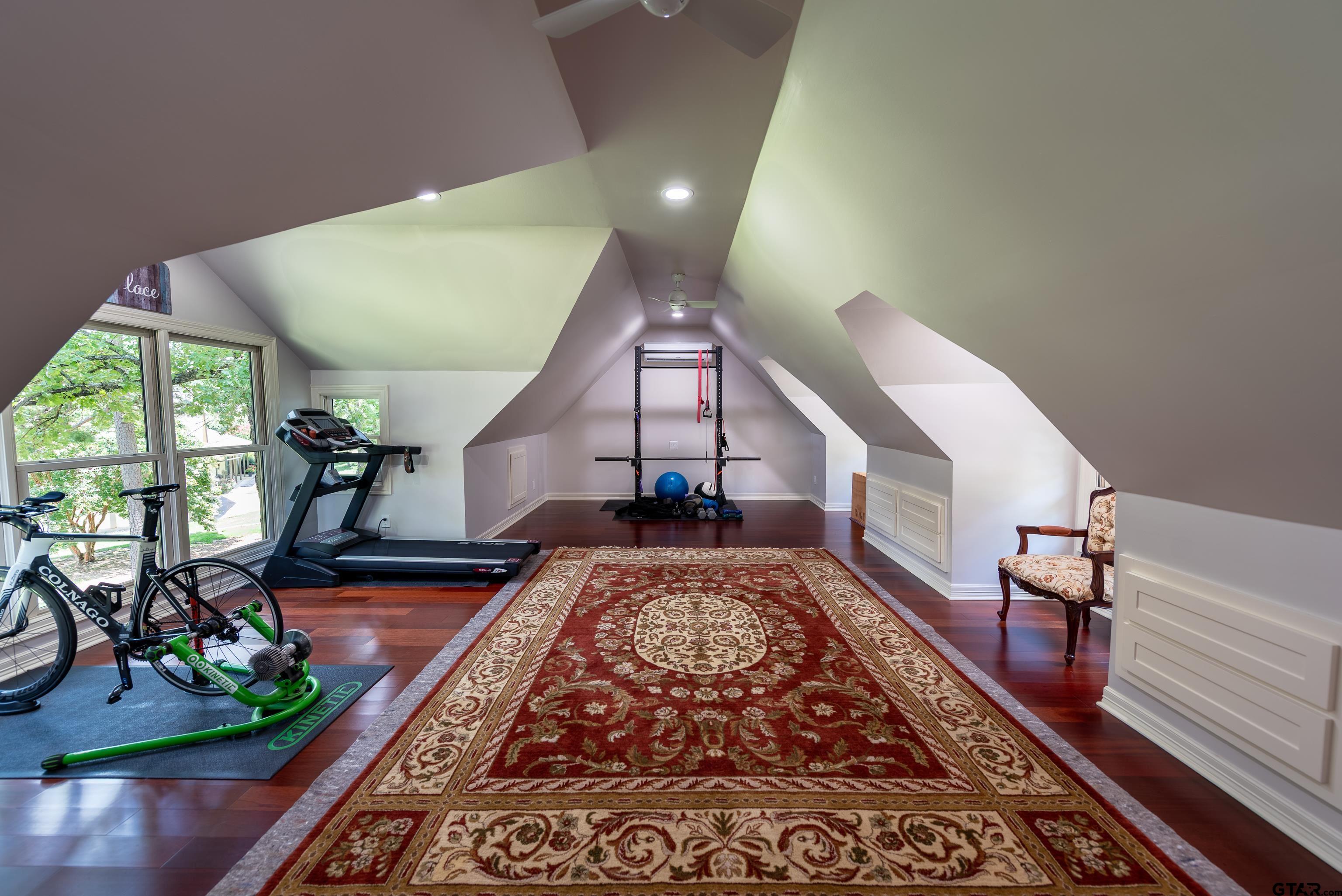 Pittsburg, Texas, 75686, United States, 4 Bedrooms Bedrooms, ,3 BathroomsBathrooms,Residential,For Sale,1895197