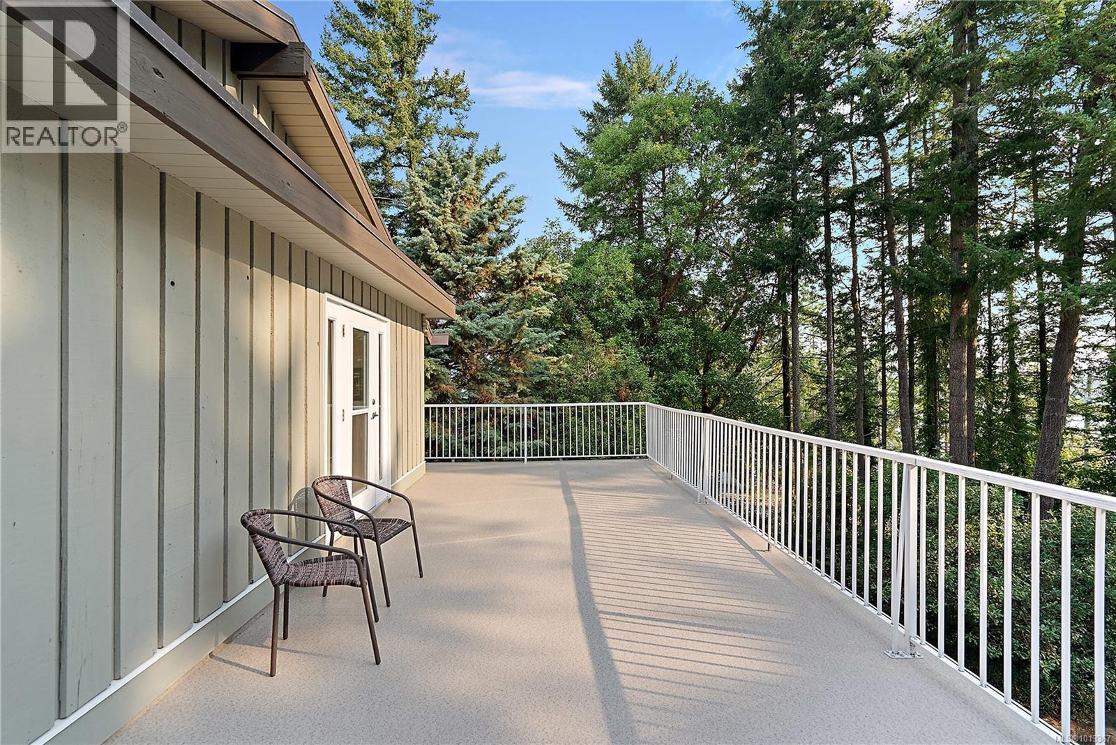 NORTH SAANICH, British Columbia, V8L 5L5, CA, 5 Bedrooms Bedrooms, ,4 BathroomsBathrooms,Residential,For Sale,1946996