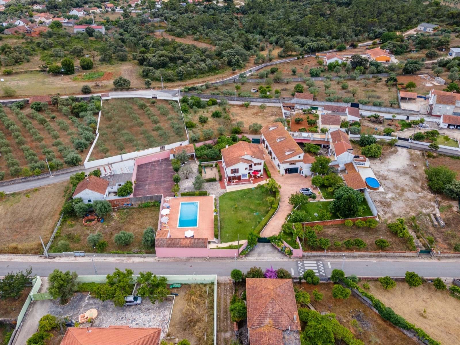 Alcanena, Santarém, 2380-506, PT, 9 Bedrooms Bedrooms, ,11 BathroomsBathrooms,Residential,For Sale,1700679