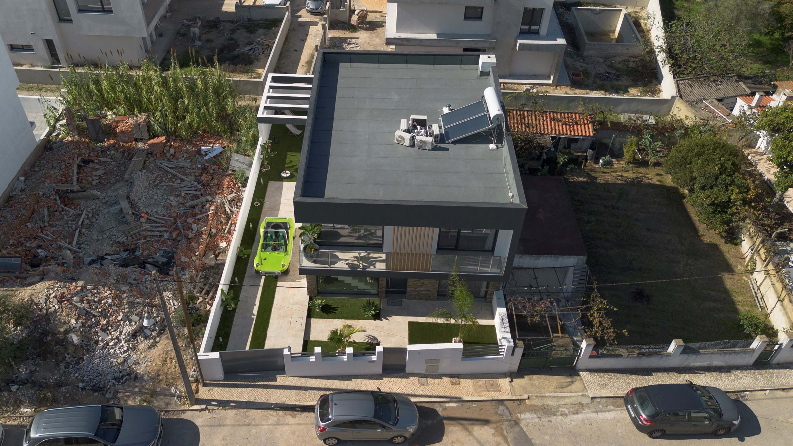 Almada, Setúbal, 2820-638, PT, 4 Bedrooms Bedrooms, ,2 BathroomsBathrooms,Residential,For Sale,1699362