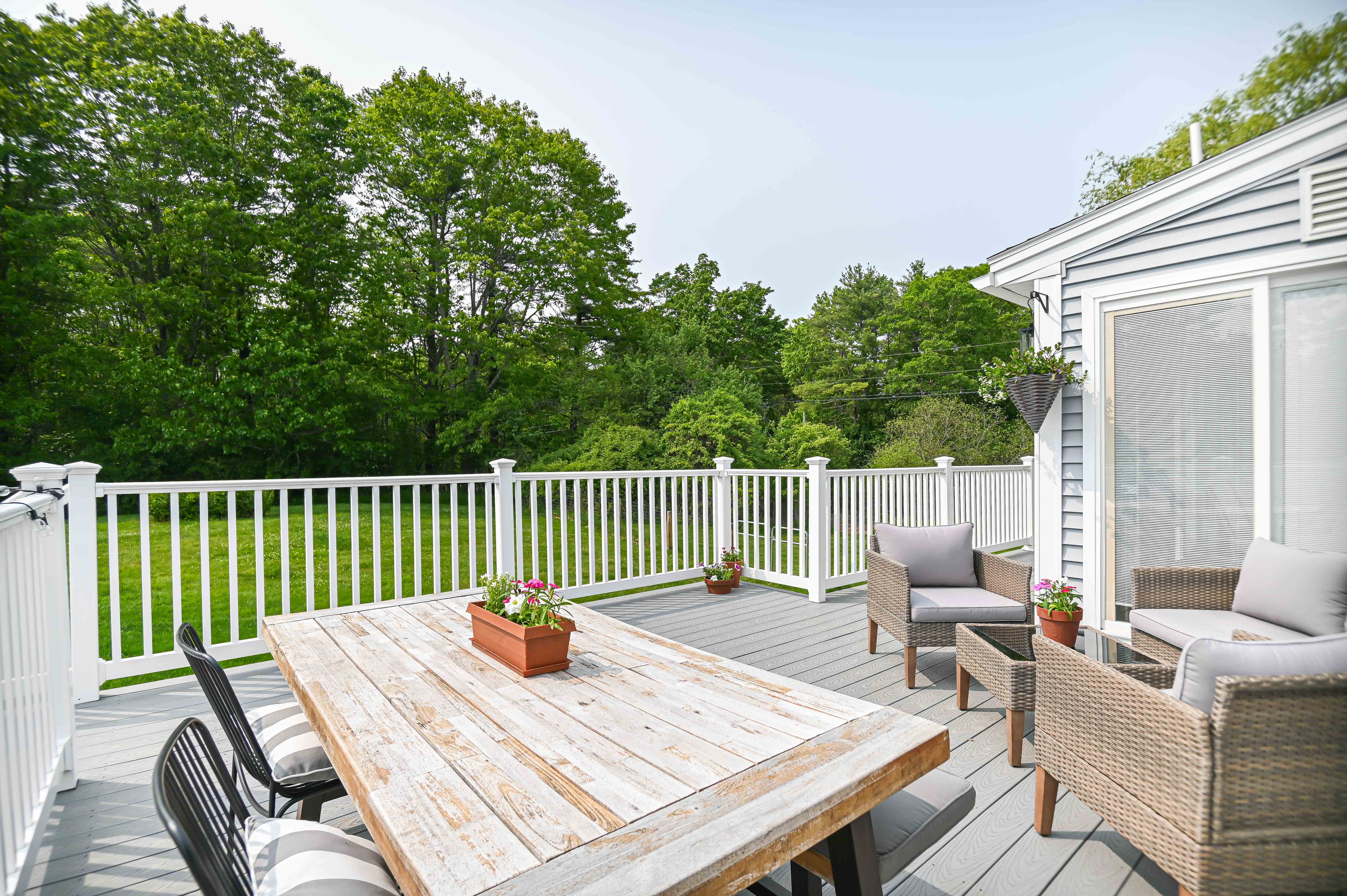 York, Maine, 03909, United States, 3 Bedrooms Bedrooms, ,3 BathroomsBathrooms,Residential,For Sale,1856750