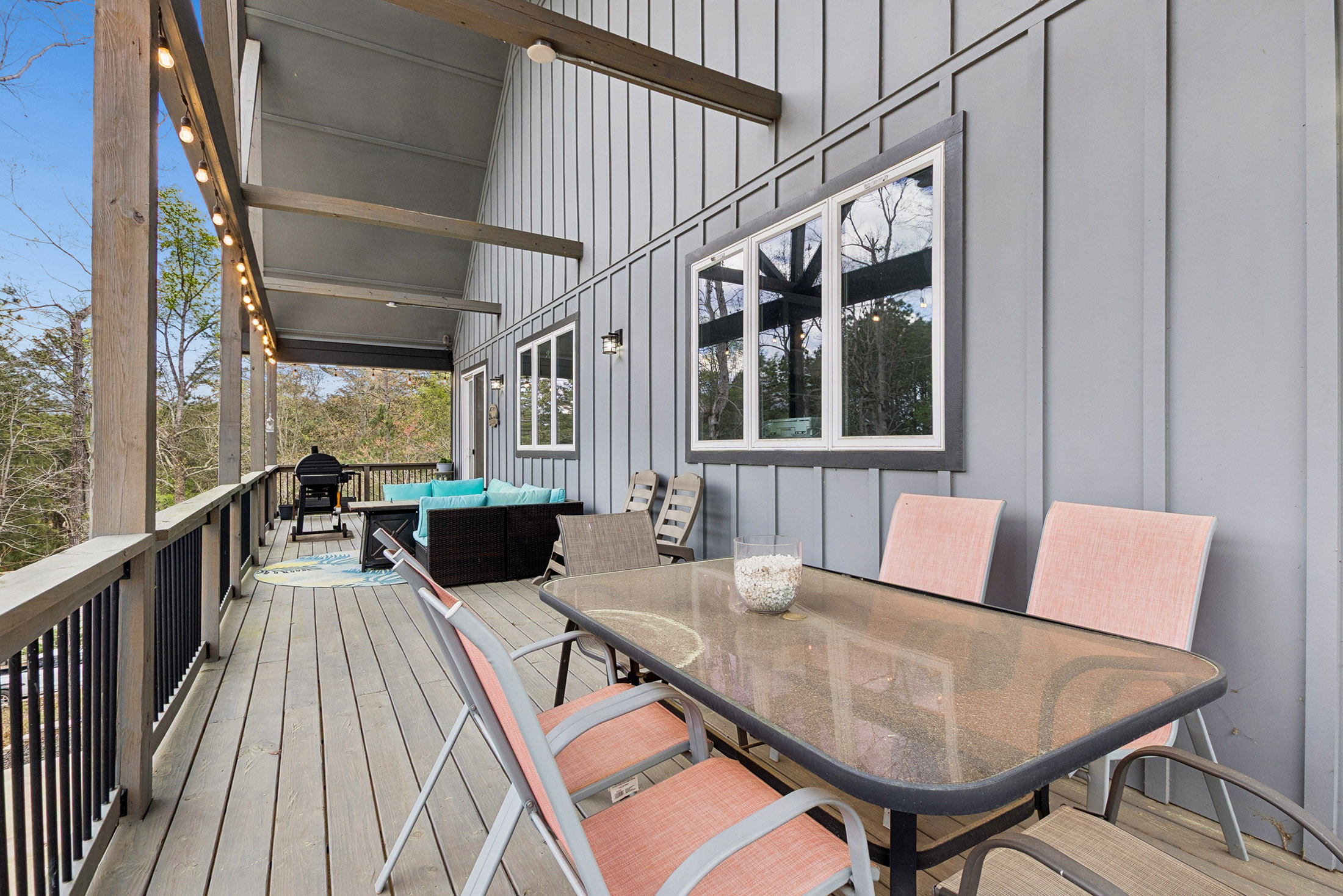  Extraordinary Custom-Built 2019 Barndominium-Inspired Residence - 物件實景