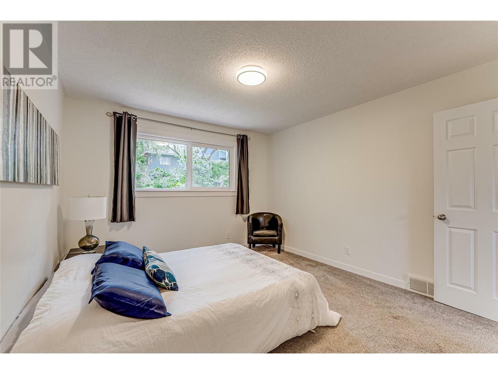 VERNON, British Columbia, V1T 7S4, CA, 4 Bedrooms Bedrooms, ,2 BathroomsBathrooms,Residential,For Sale,1837280