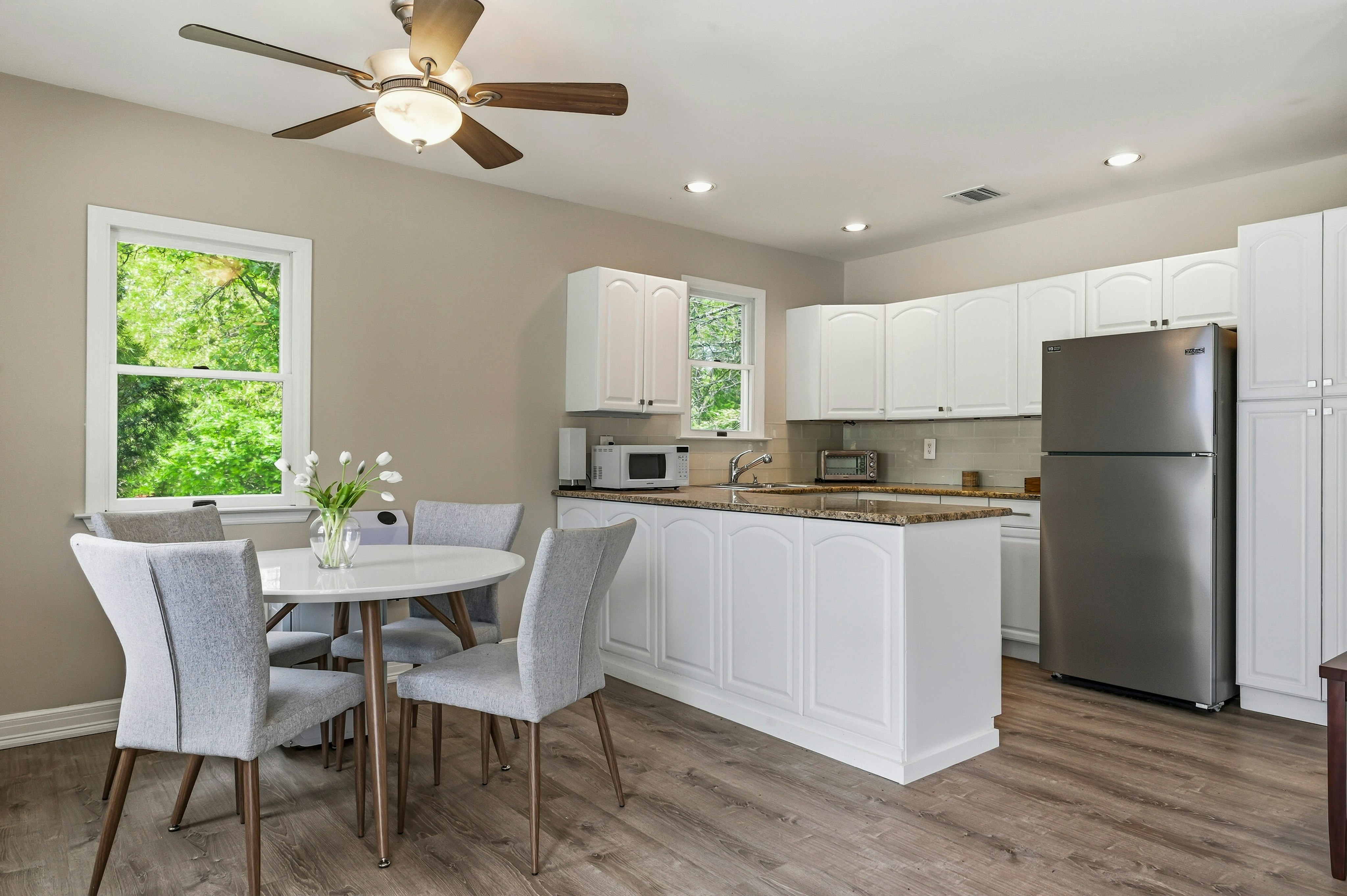  5 Westwood Court, Glen Head, NY, 11545 - 物件實景