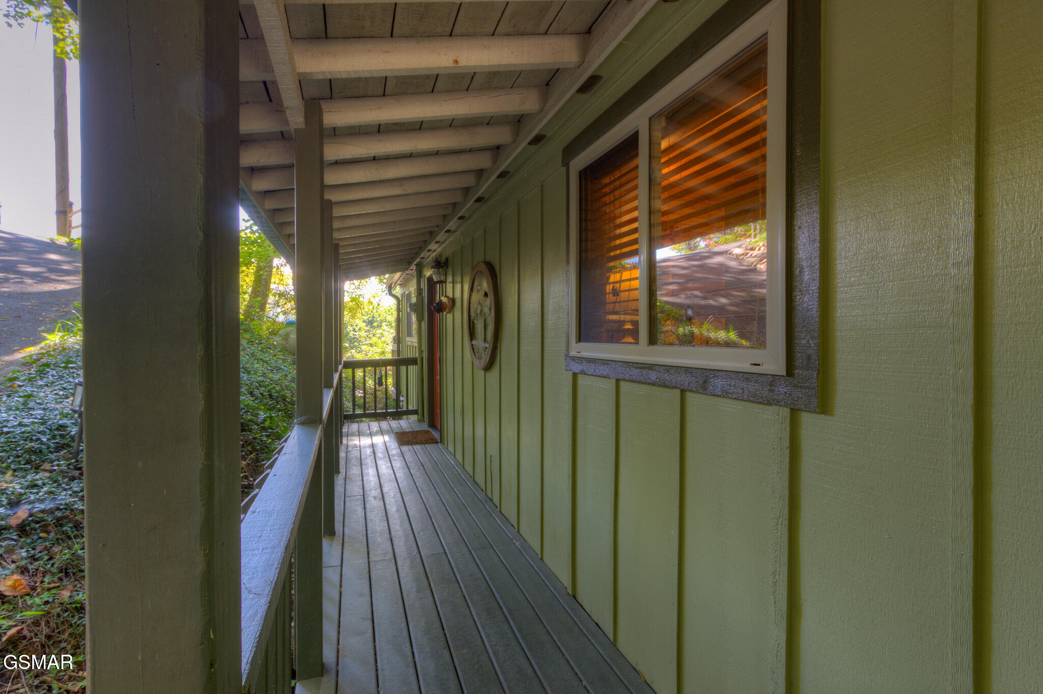 Gatlinburg, Tennessee, 37738, United States, 3 Bedrooms Bedrooms, ,4 BathroomsBathrooms,Residential,For Sale,1979752