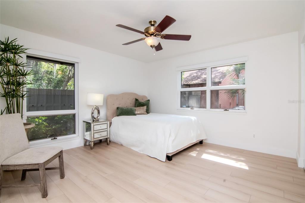 Dunedin, Florida, 34698, United States, 4 Bedrooms Bedrooms, ,5 BathroomsBathrooms,Residential,For Sale,1987490