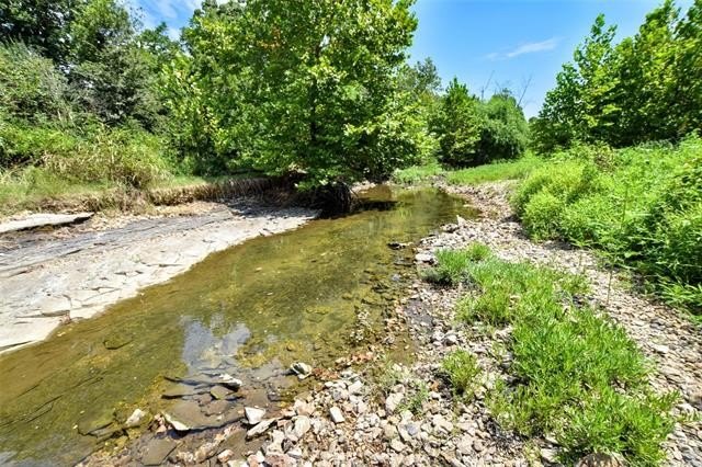 Hulbert, Oklahoma, 74441, United States, 4 Bedrooms Bedrooms, ,2 BathroomsBathrooms,Residential,For Sale,1983327
