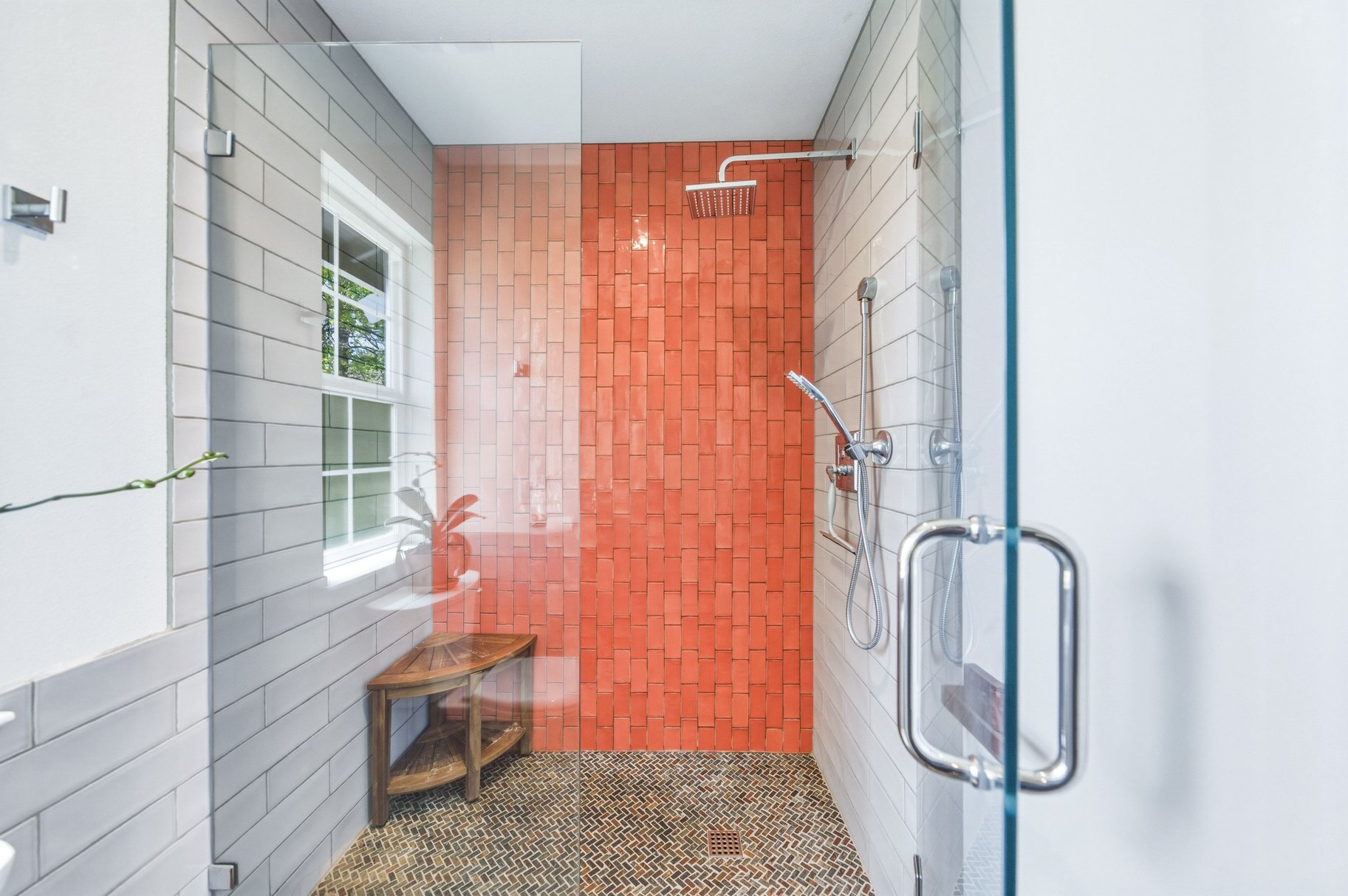  Rebuilt to Impress: Stylish Modern Townhome Retreat - 物件實景