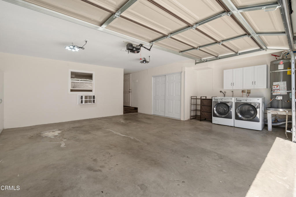 Burbank, California, 91504, United States, 4 Bedrooms Bedrooms, ,3 BathroomsBathrooms,Residential,For Sale,1896667