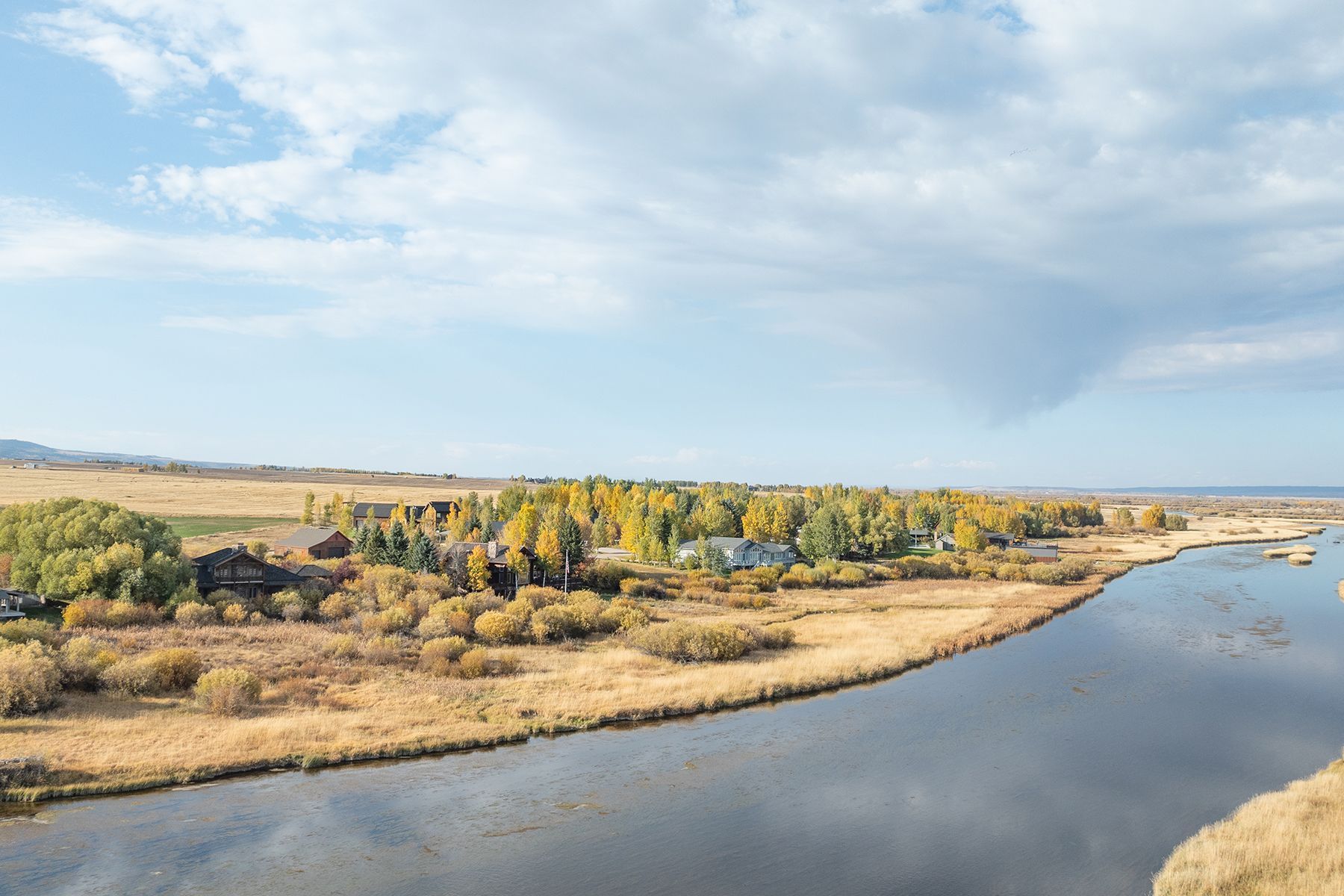  Teton Riverfront Home - 物件實景
