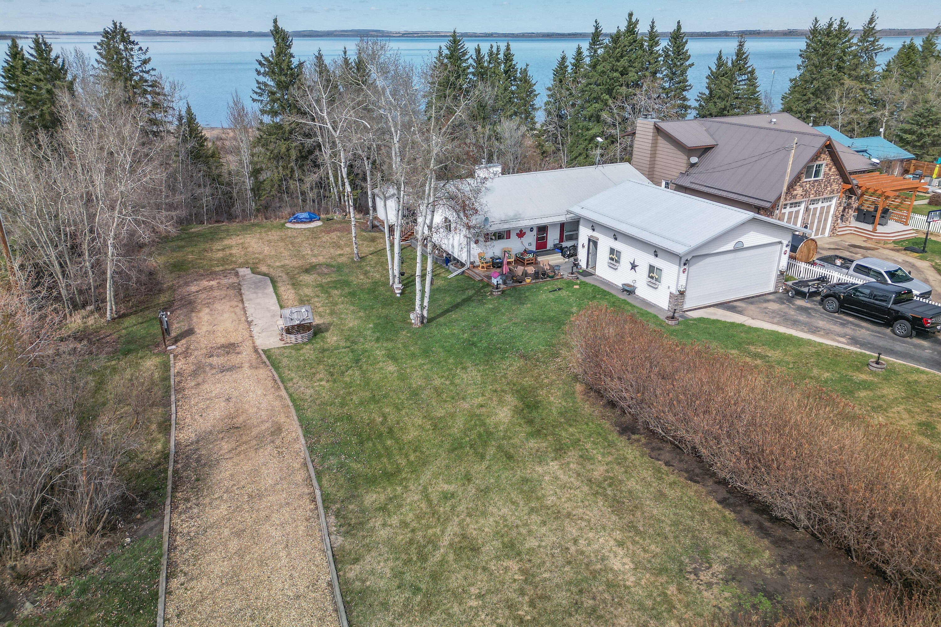  Rural Lacombe County, North - 物件實景