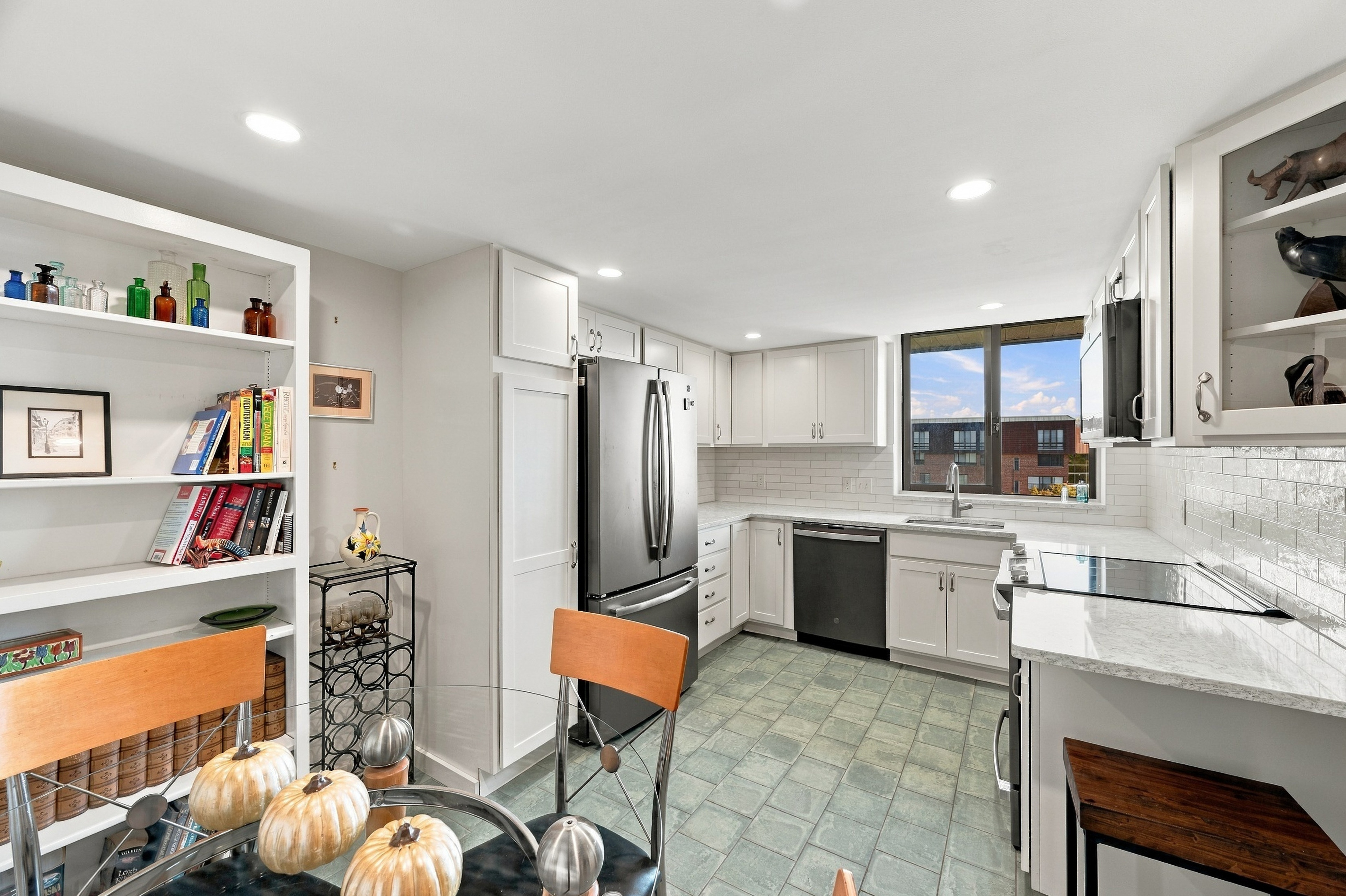  406 Paradise Road - Unit 3H, Swampscott, MA, 01907 - 物件實景