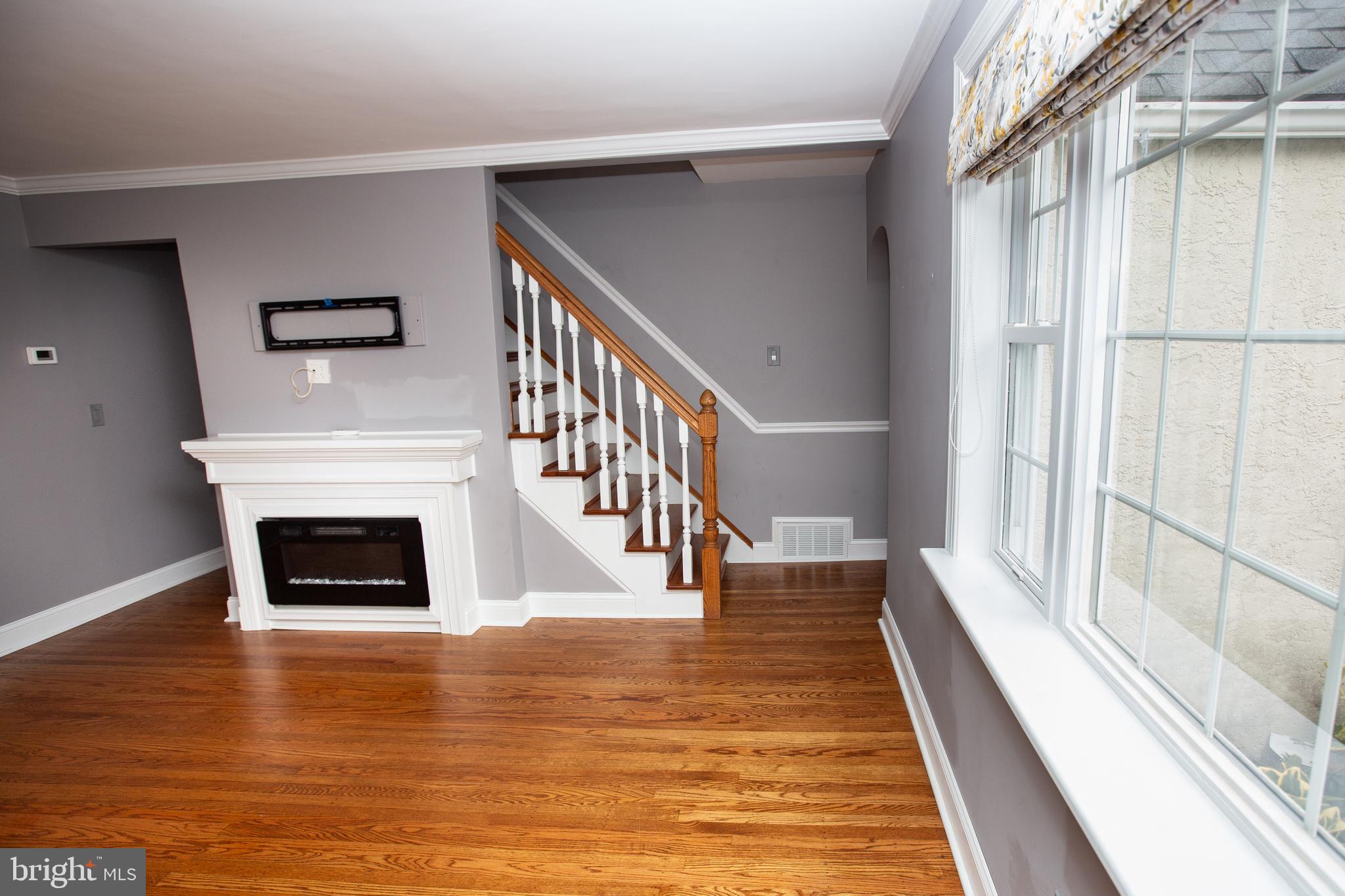 GLENSIDE, Pennsylvania, 19038, United States, 3 Bedrooms Bedrooms, ,3 BathroomsBathrooms,Residential,For Sale,2006101