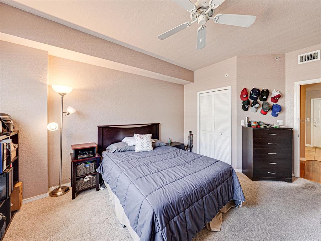 Tampa, Florida, 33602, United States, 2 Bedrooms Bedrooms, ,2 BathroomsBathrooms,Residential,For Sale,1745994