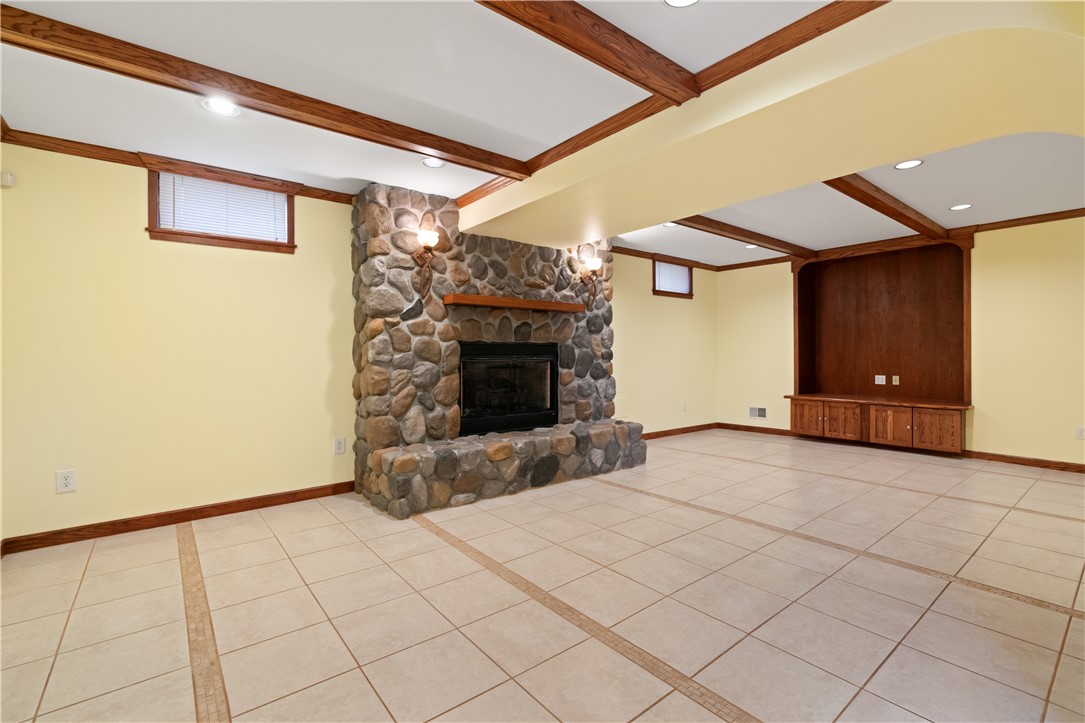 Whitehall, Pennsylvania, 15236, United States, 5 Bedrooms Bedrooms, ,4 BathroomsBathrooms,Residential,For Sale,2002171